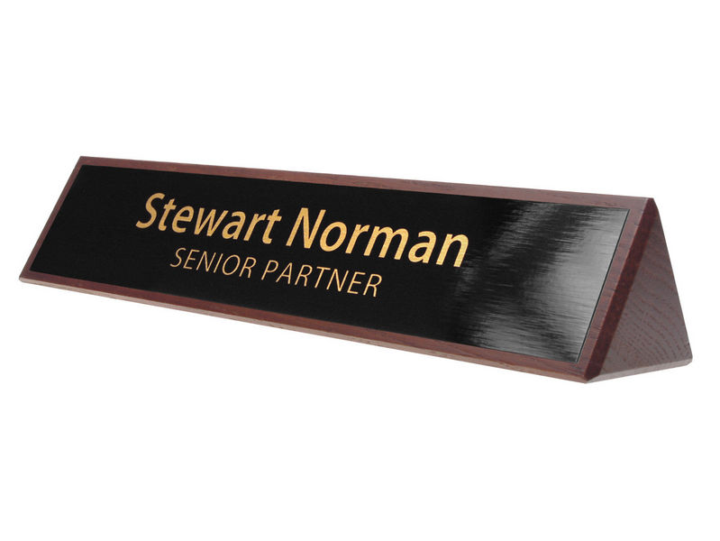 Free Download 799 X 600 36 Kb Jpeg Desk Name Plates 799x600 For