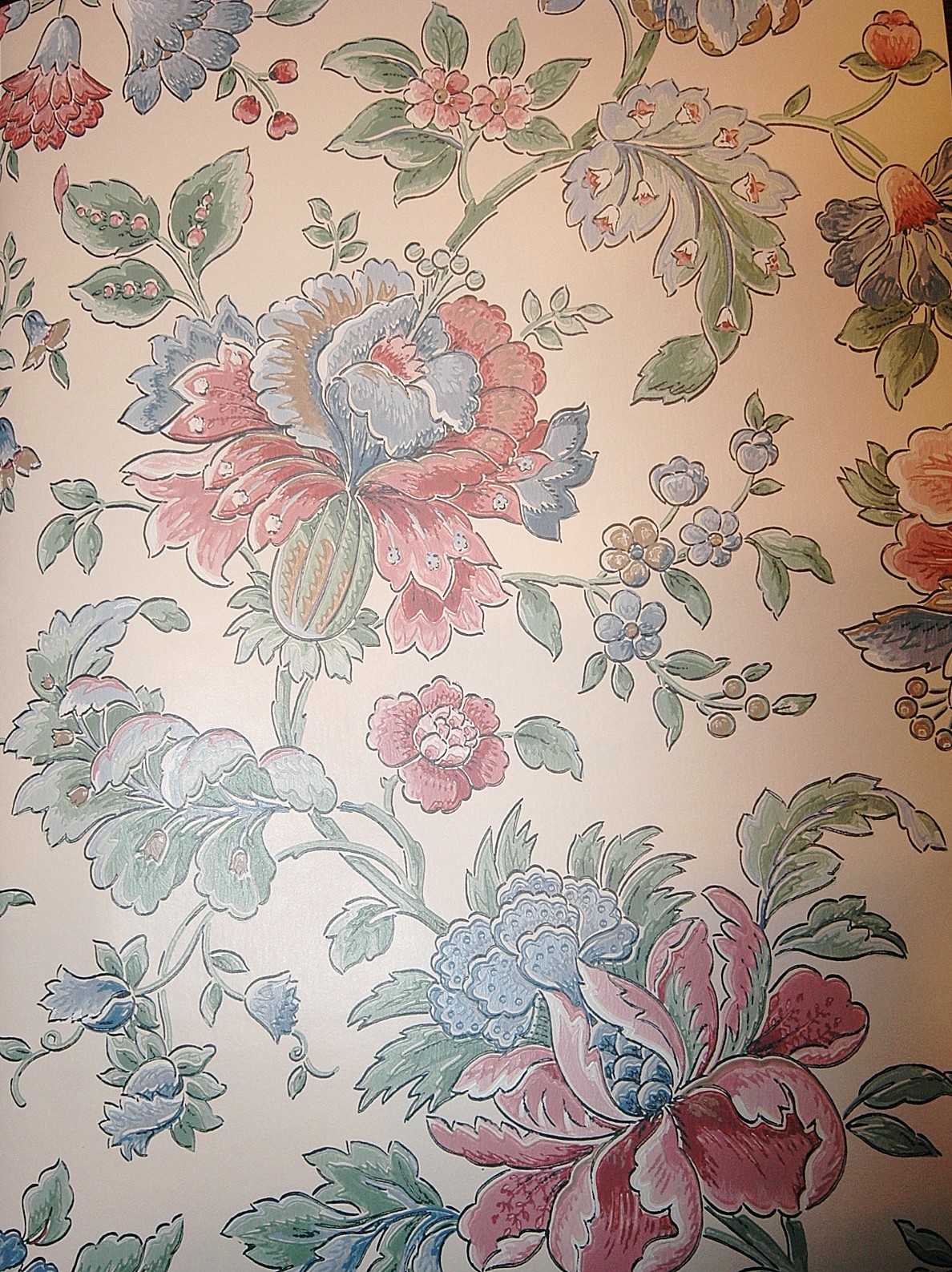Victorian Floral Wallpaper For Sale