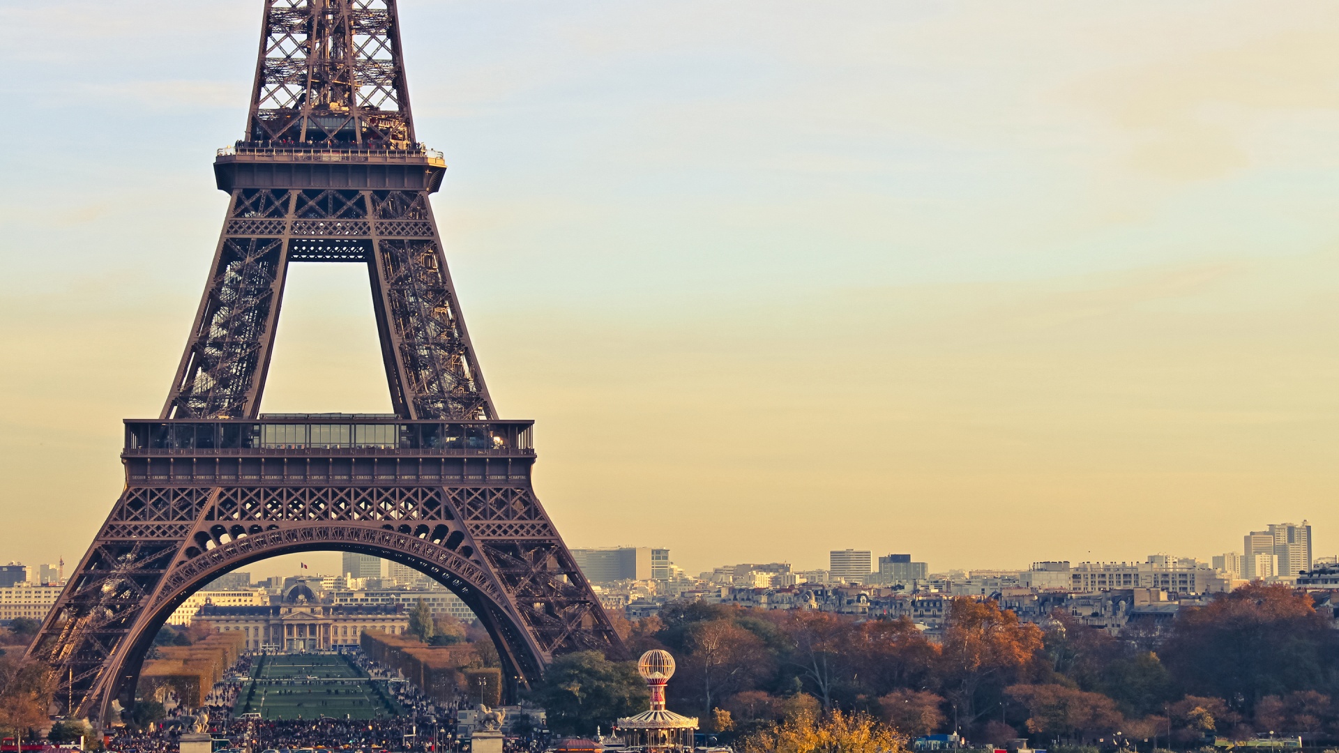 Eiffel Observation Tower Wallpaper HD