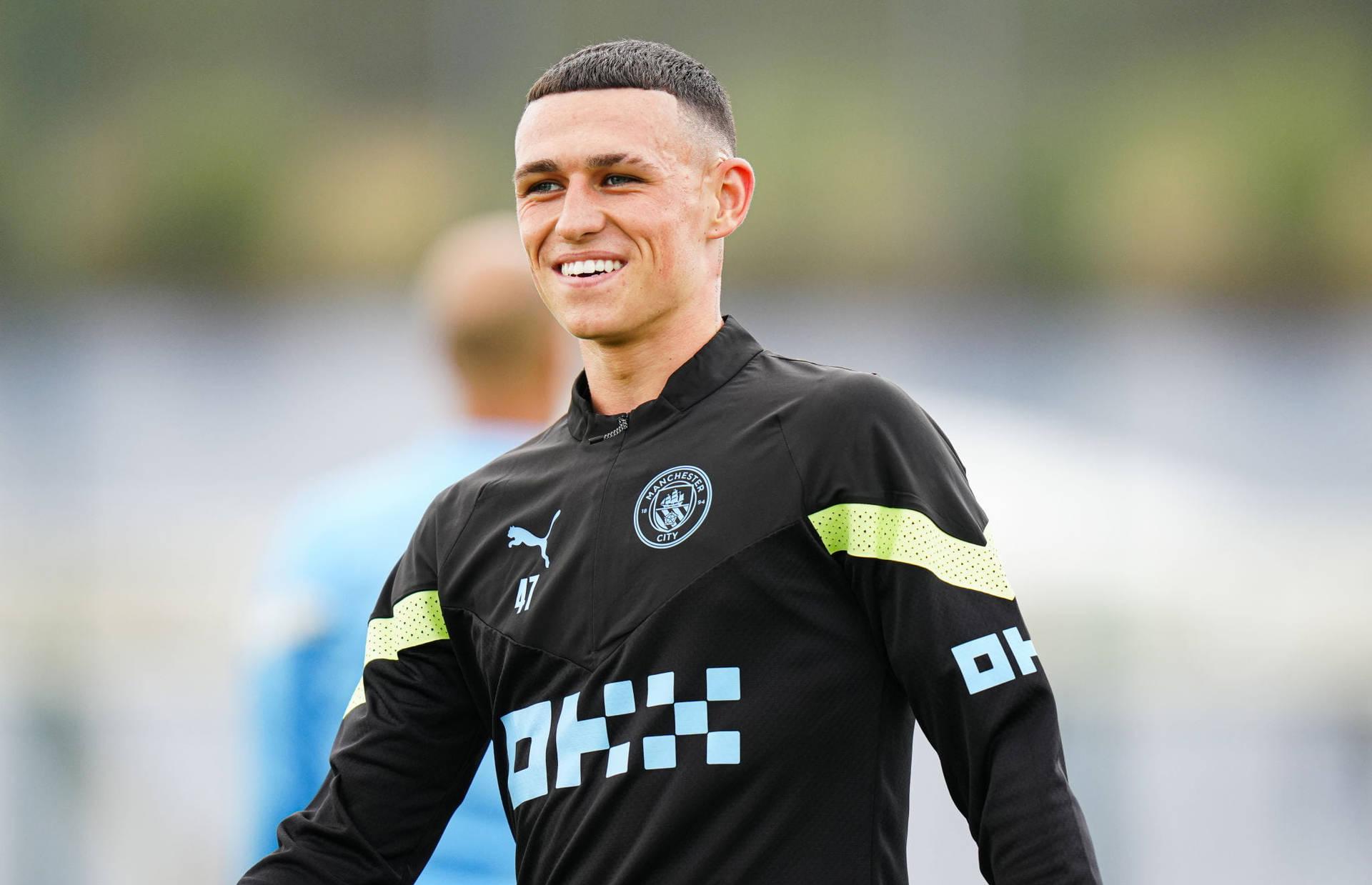 Download Phil Foden In Training Wallpaper