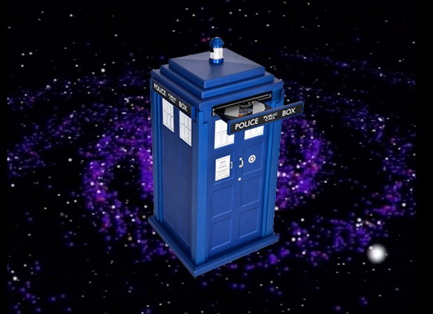 Scan S Official Tardis Pc Case Lets You Roam Time And Space Hatstand