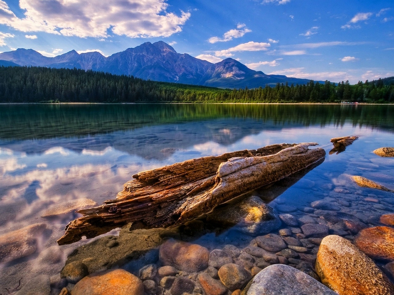 Clean Canadian Wilderness Nature Lakes HD Desktop Wallpaper