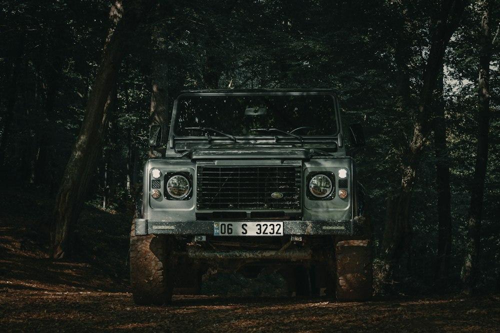 Land Rover Defender Pictures Image