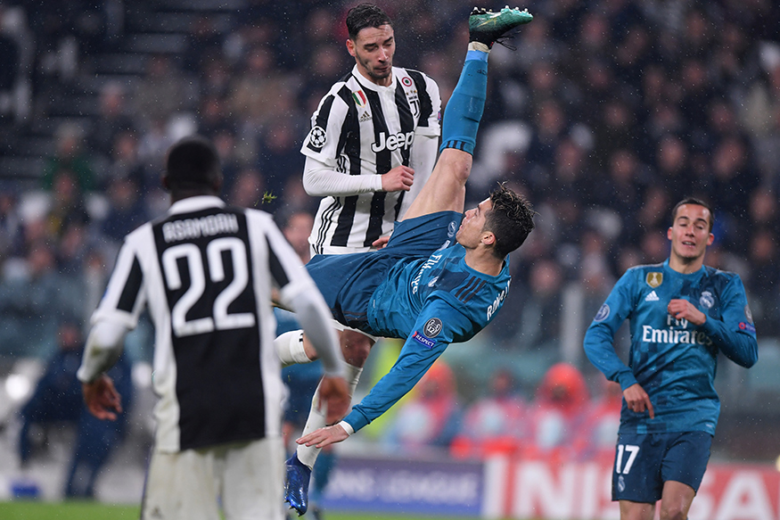 Cristiano Ronaldo S Bicycle Kick Stuns Juventus See Pictures