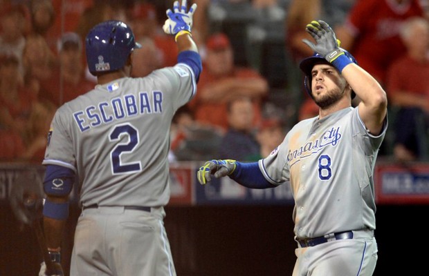 Moustakas Leas Royals To 11th Inning Win Over Angels