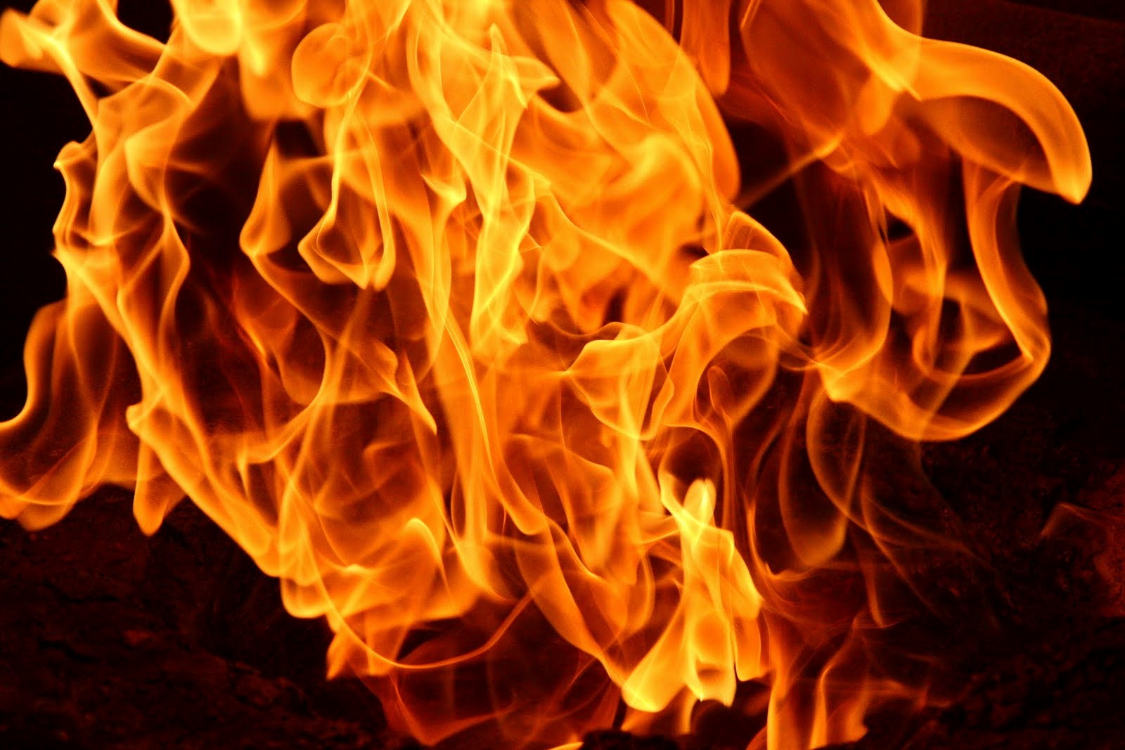 Fire Behaviour Wallpaper