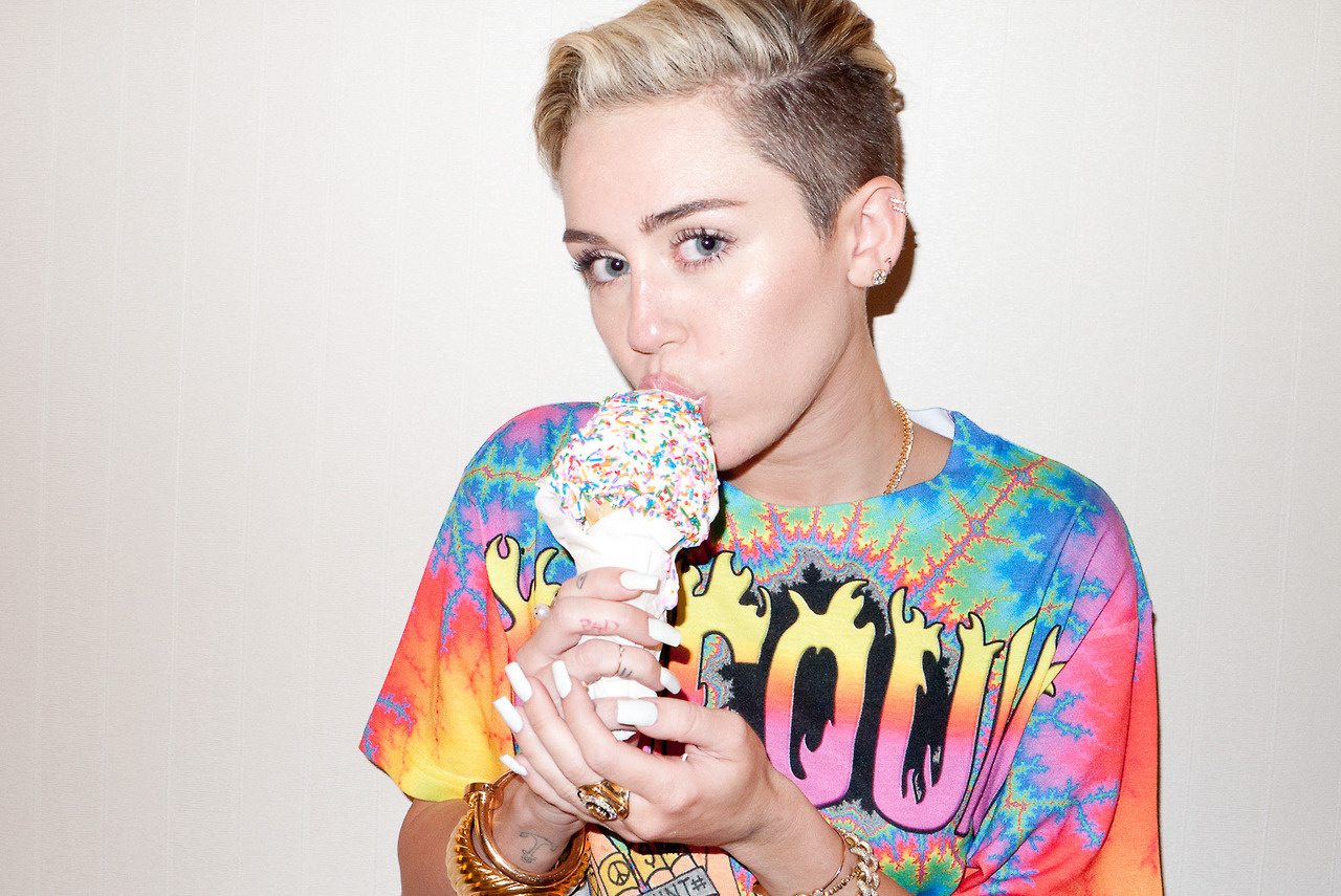 Miley Cyrus Image Wallpaper Qulari