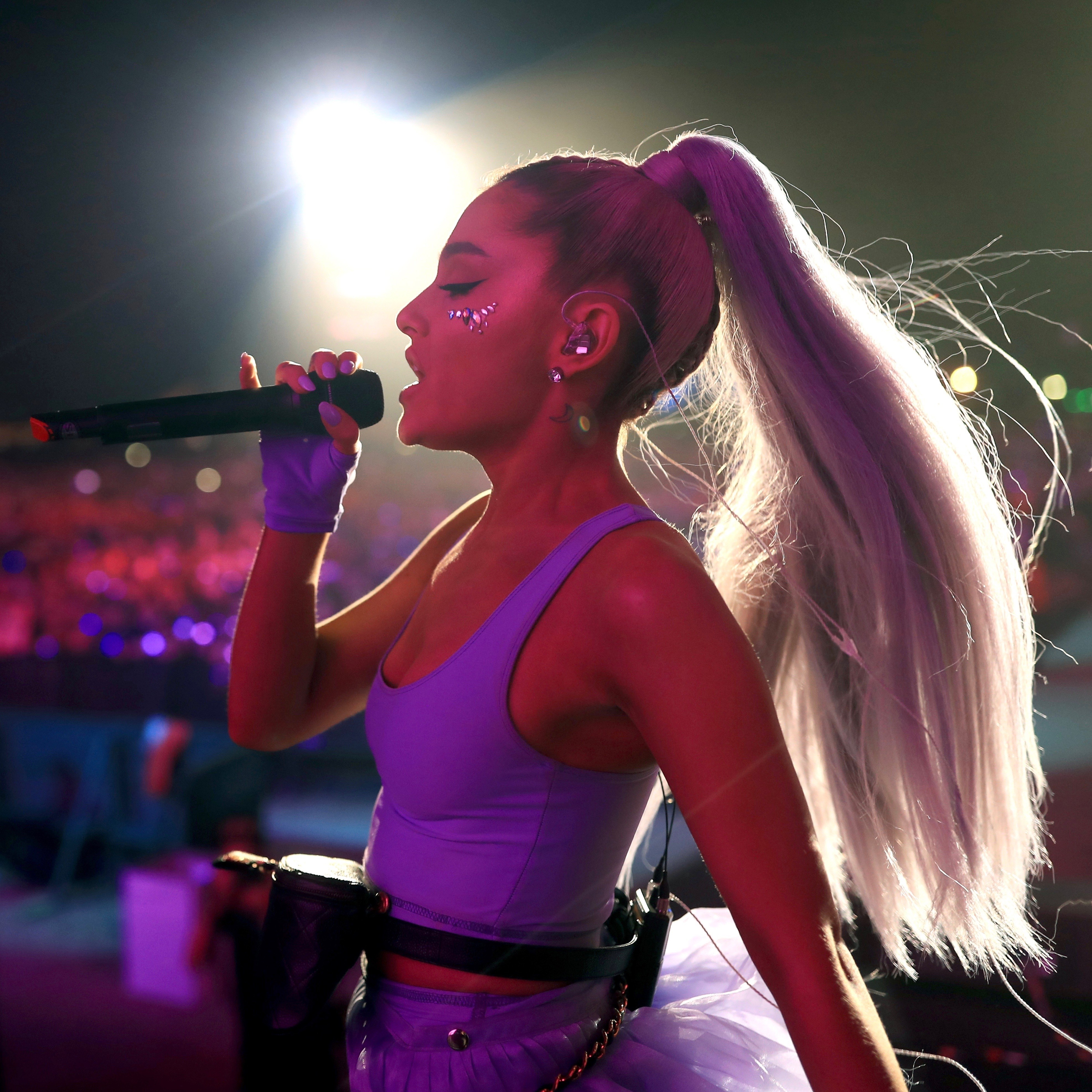Ariana Grande Performed Her New Single During A Surprise
