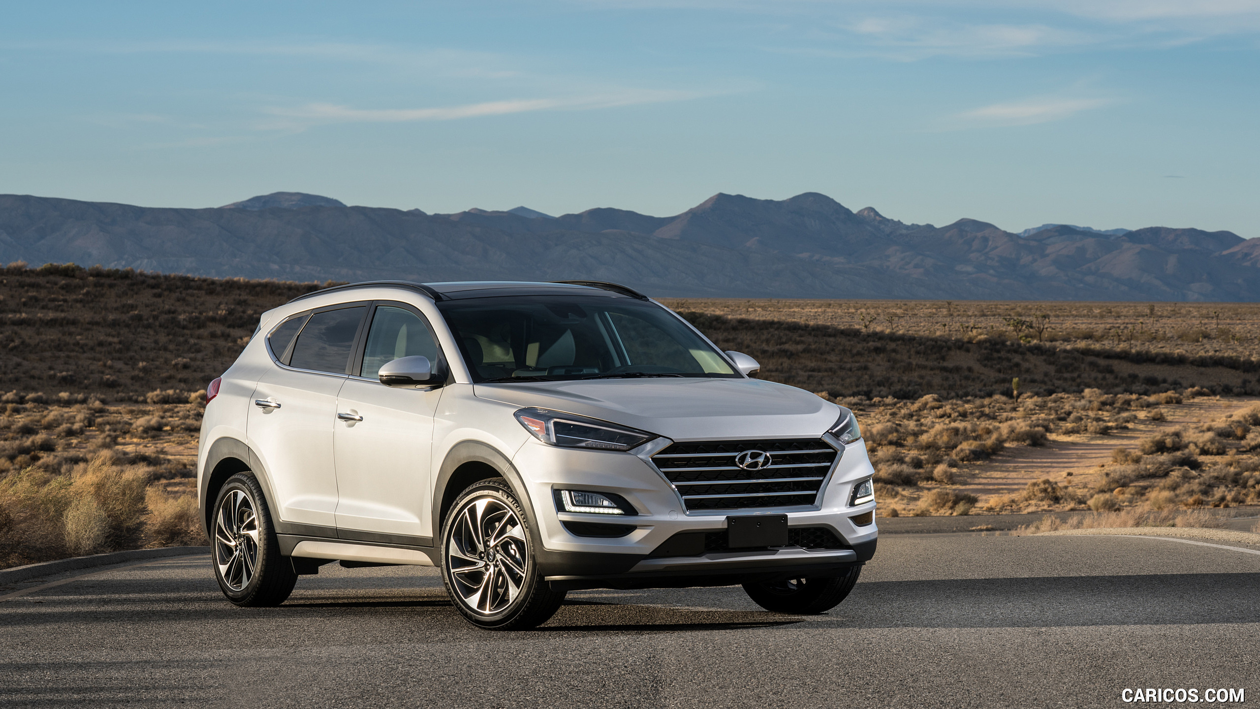 Hyundai Tucson Front Three Quarter HD Wallpaper