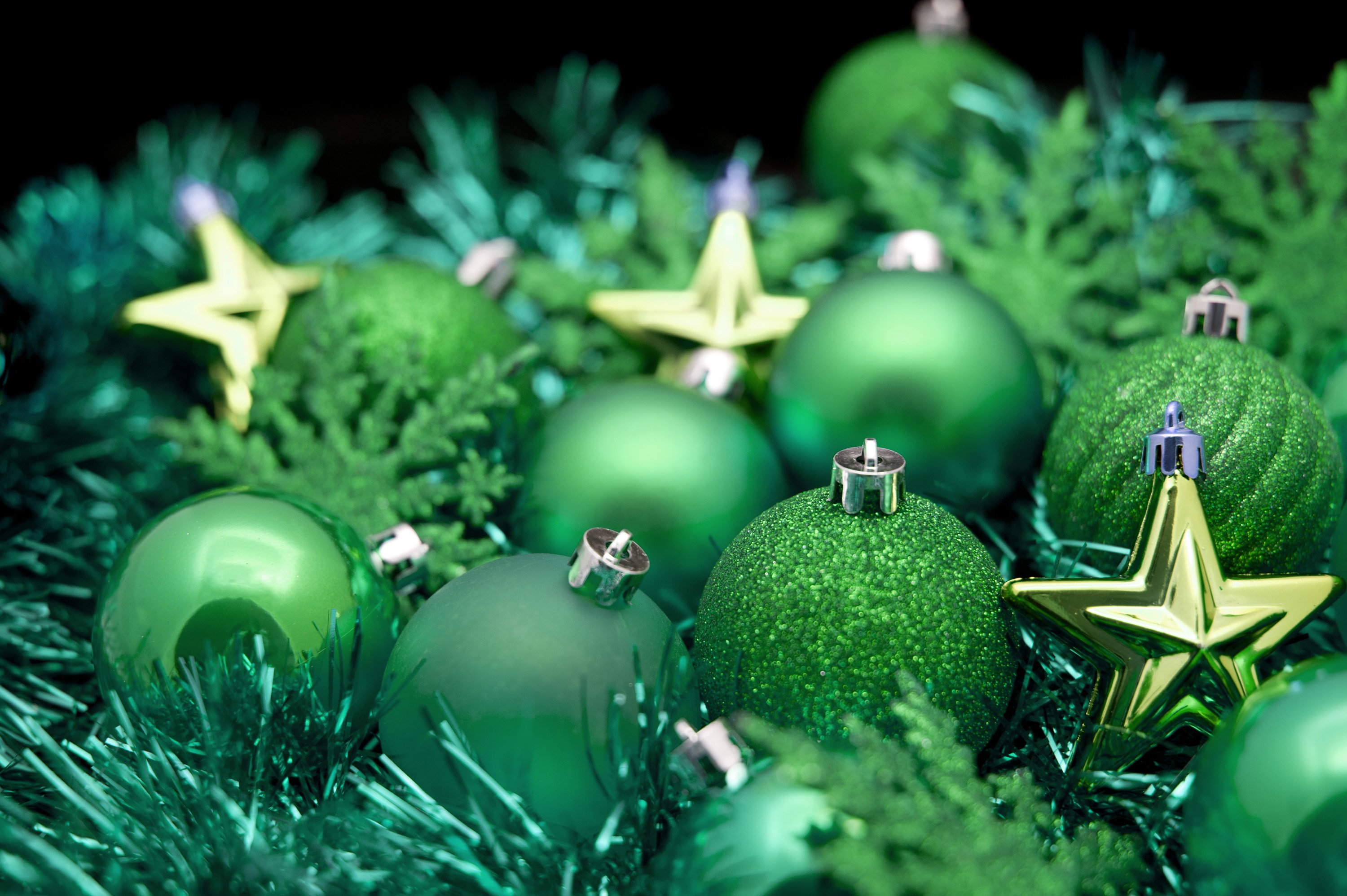 Photo Of Green And Gold Christmas Image