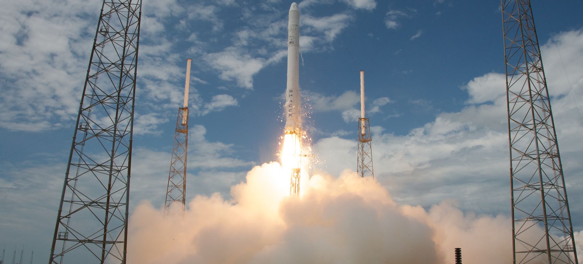 Spacex Falcon Wallpaper First Flight