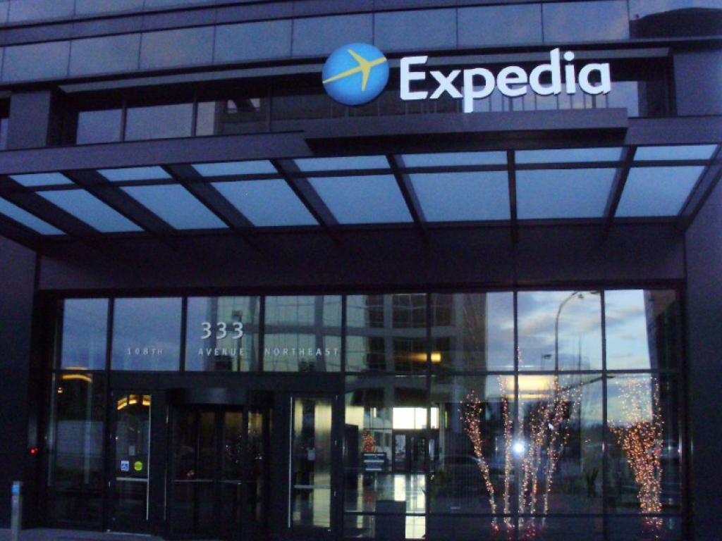 Is Expedia Still A Buy Wall Street Analysts Weigh In