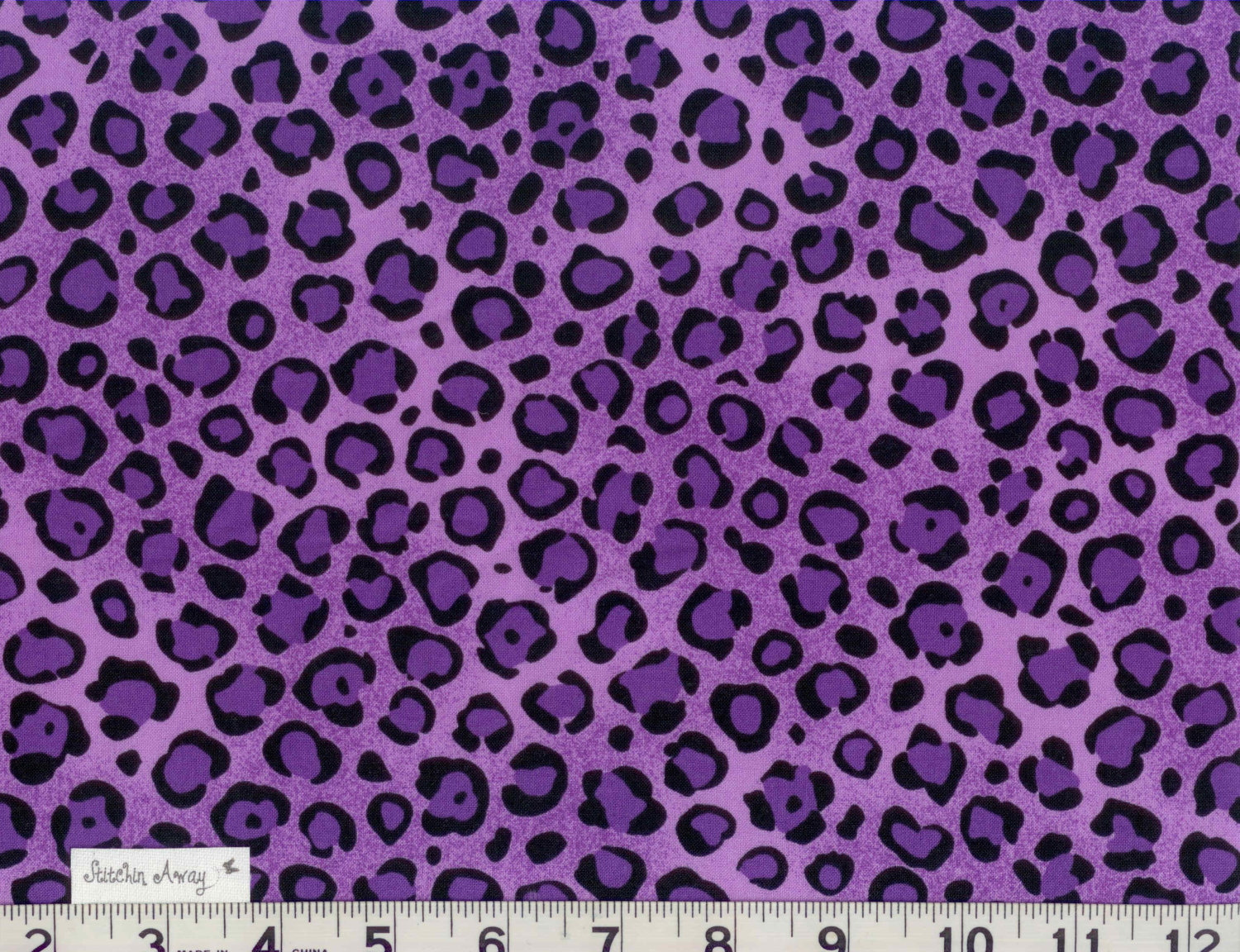 Purple Leopard Print Background
