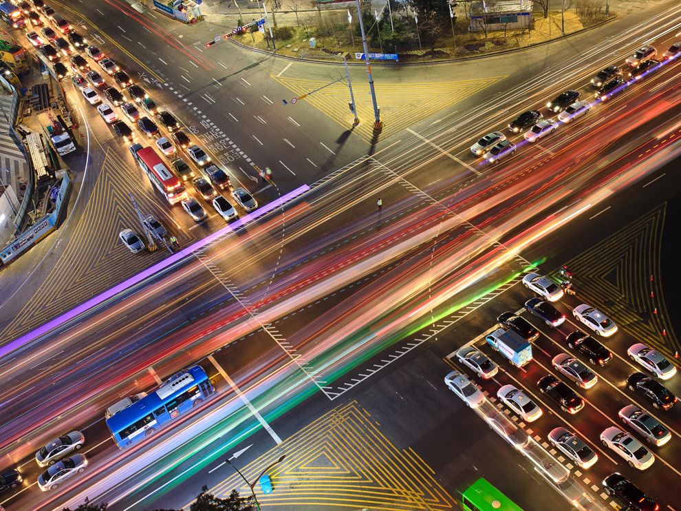 Driving Through Intersections Controlled Uncontrolled Right Of Way