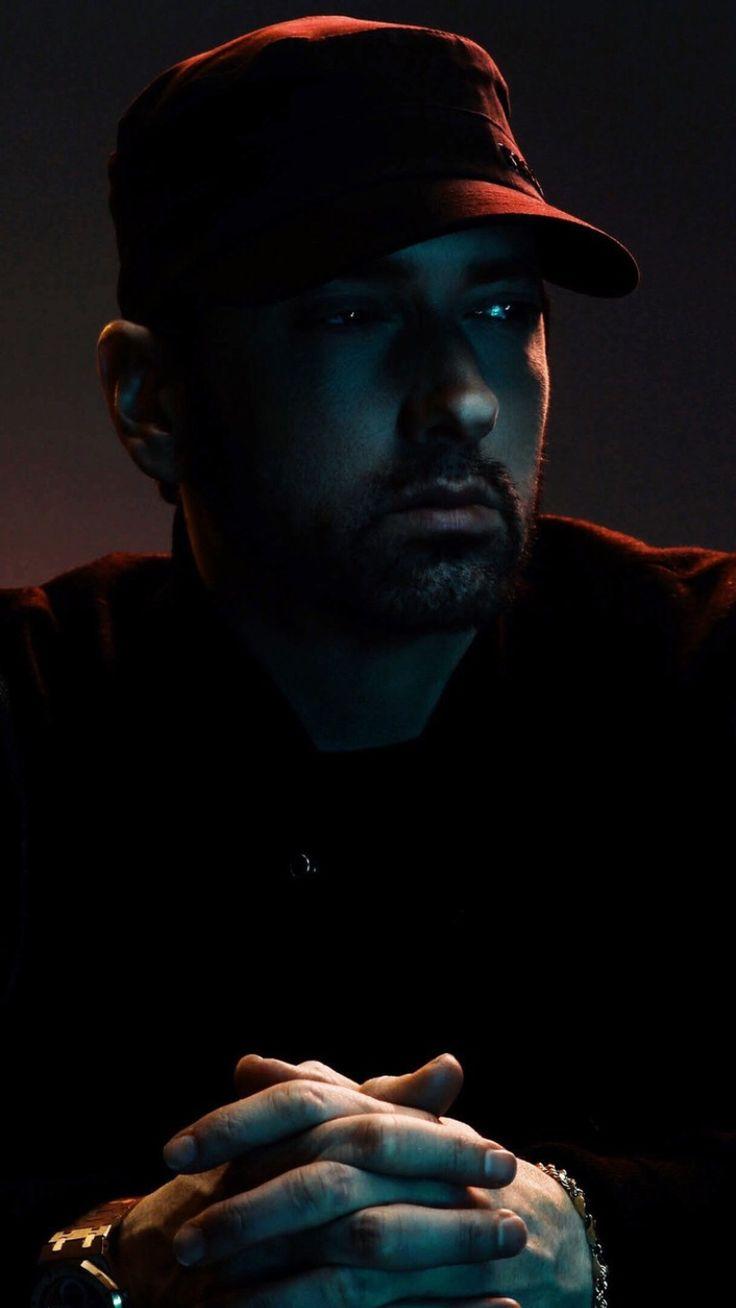 Black Arrow On Eminem Pic S Wallpaper