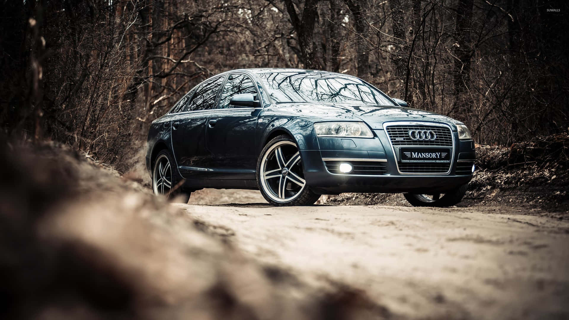 Luxurious Audi S6 In Spectacular Night Wallpaper
