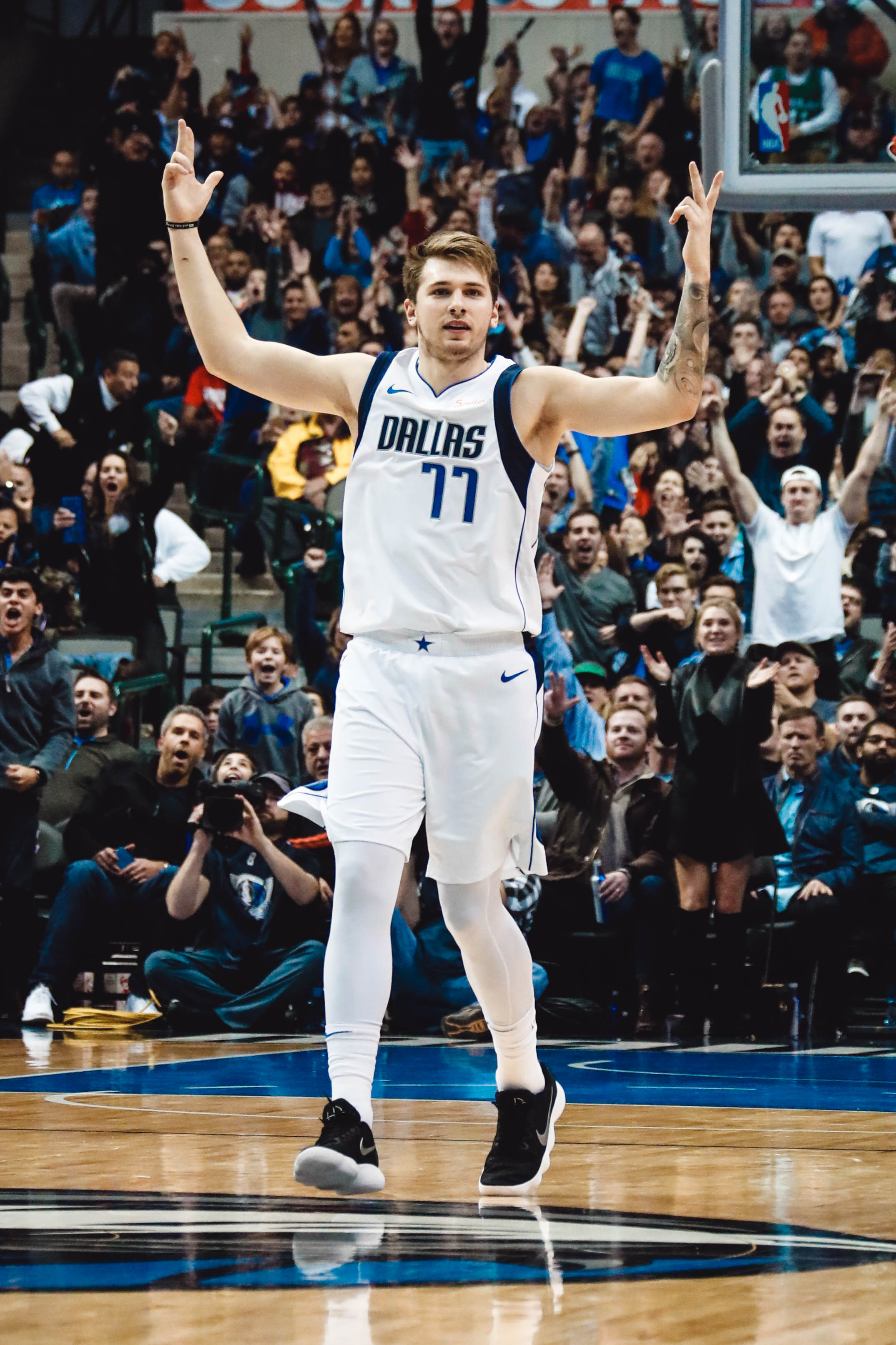 Luka Doncic Wallpaper On