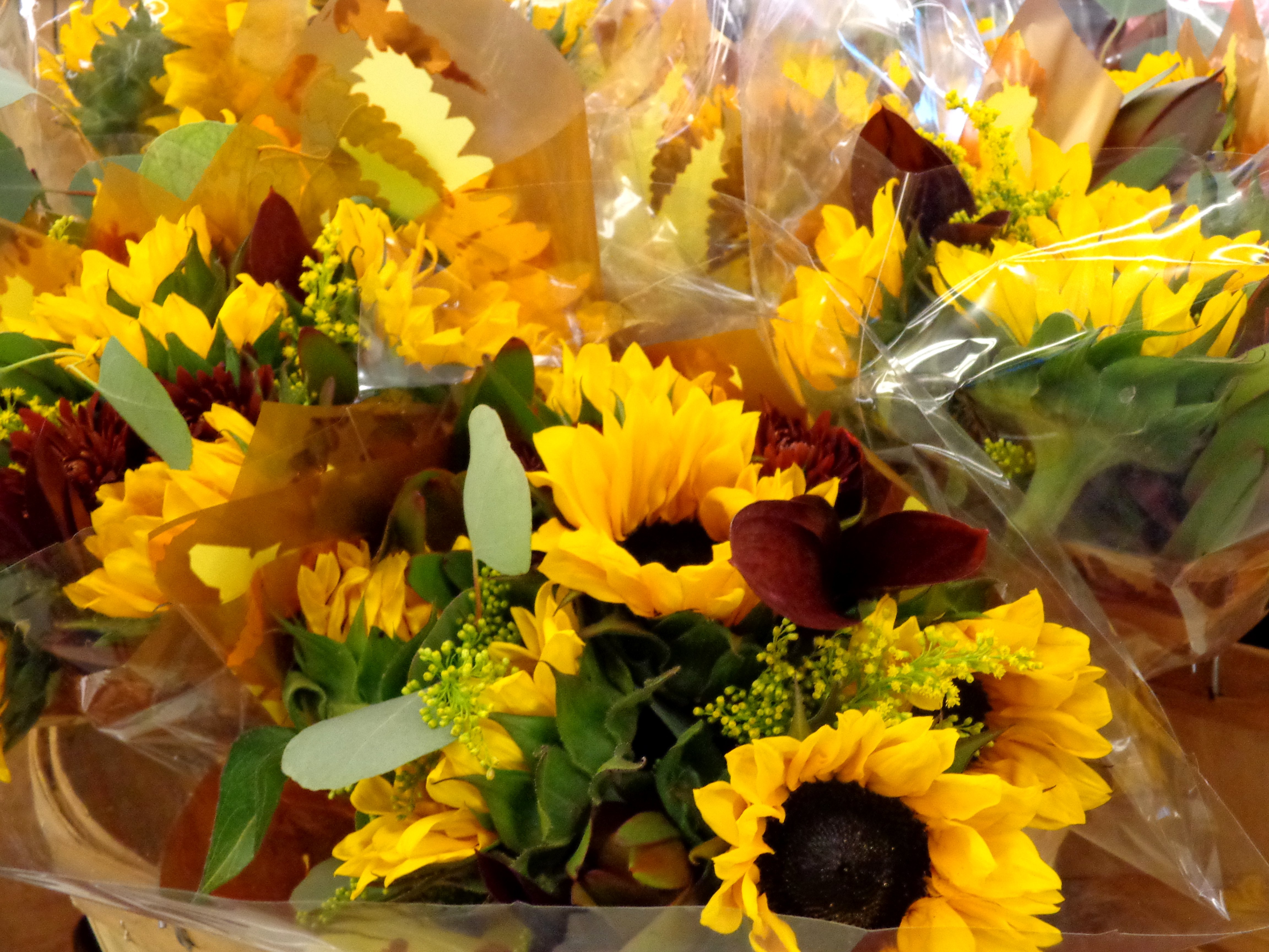 1385681051505490046wedding Flower Bouquets Uk Yellow Sunflower