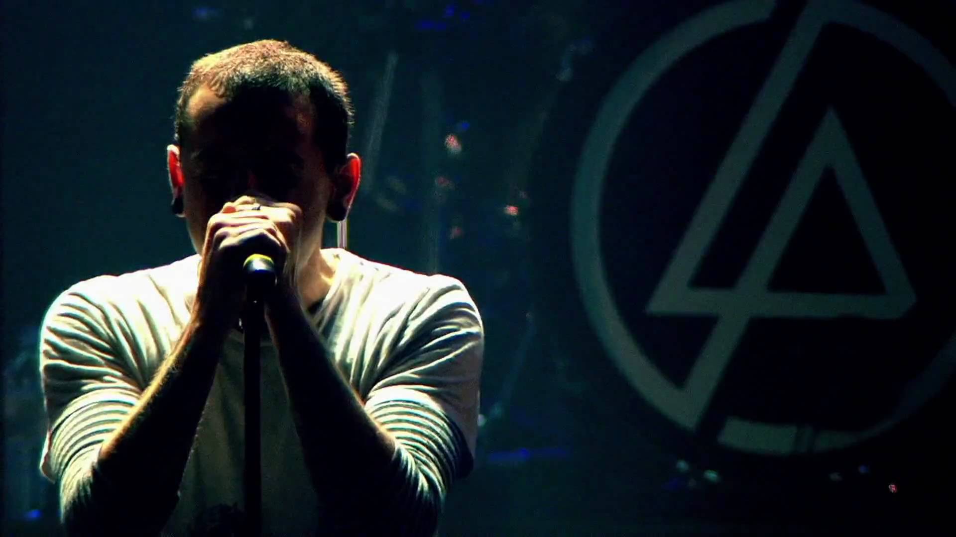 Linkin Park Pushing Me Away Road To Revolution