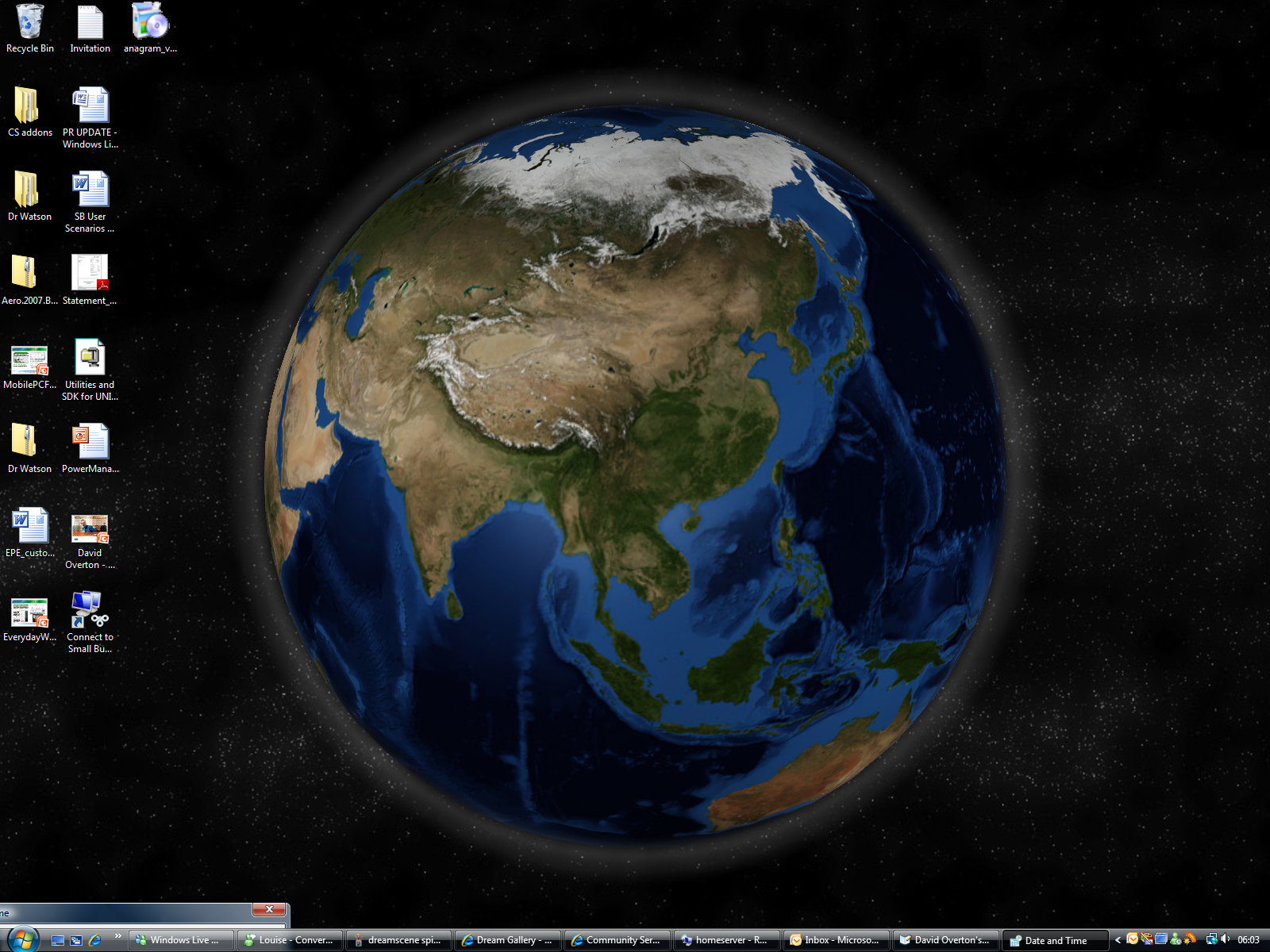 3d animated spinning earth