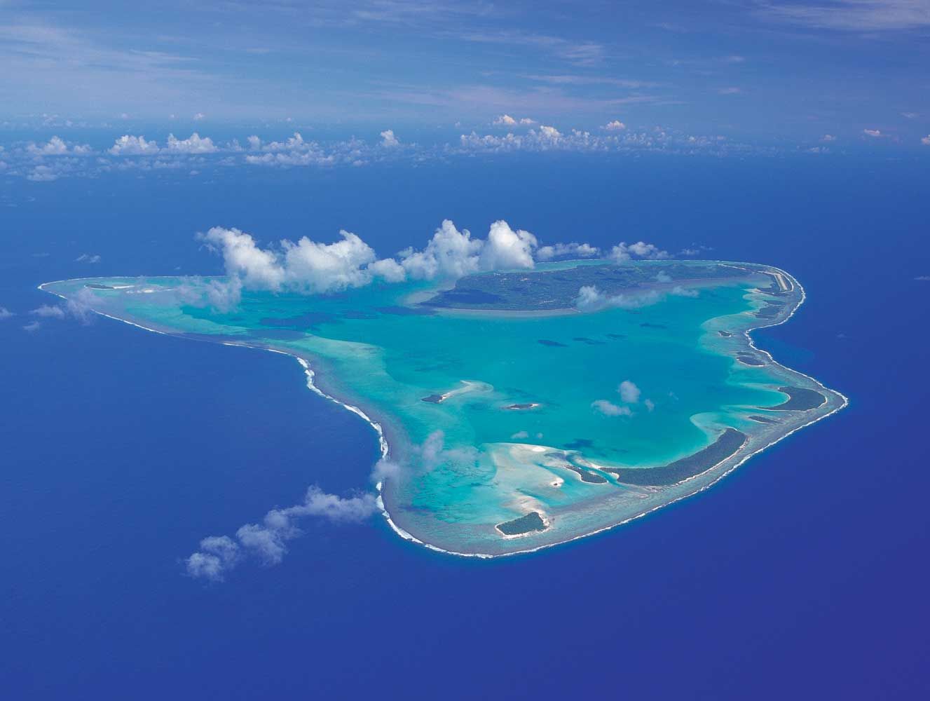 Aitutaki In The Cook Islands Vacation Spots Tropical