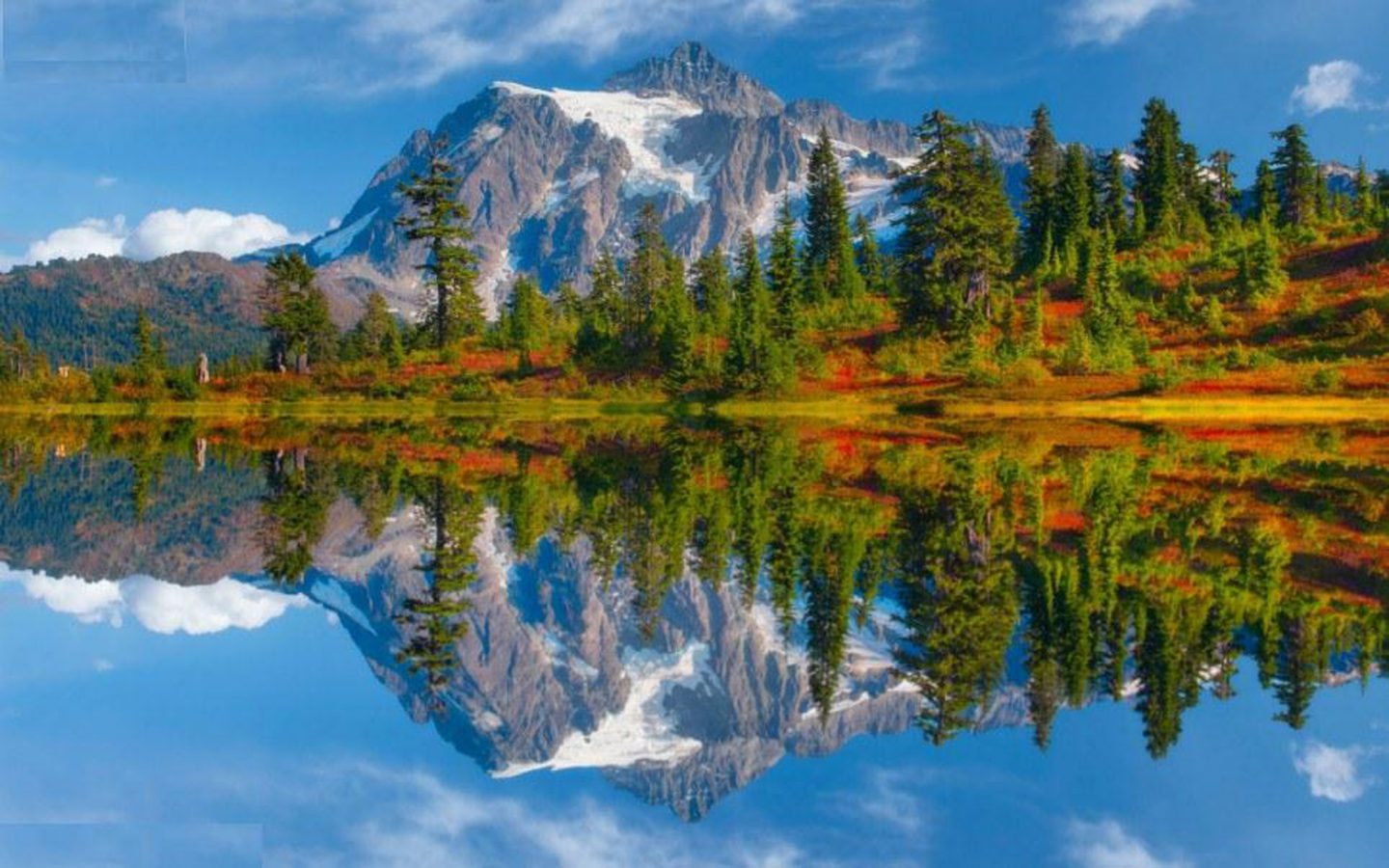 North Cascades National Park Washington Usa Autumn Lidscape