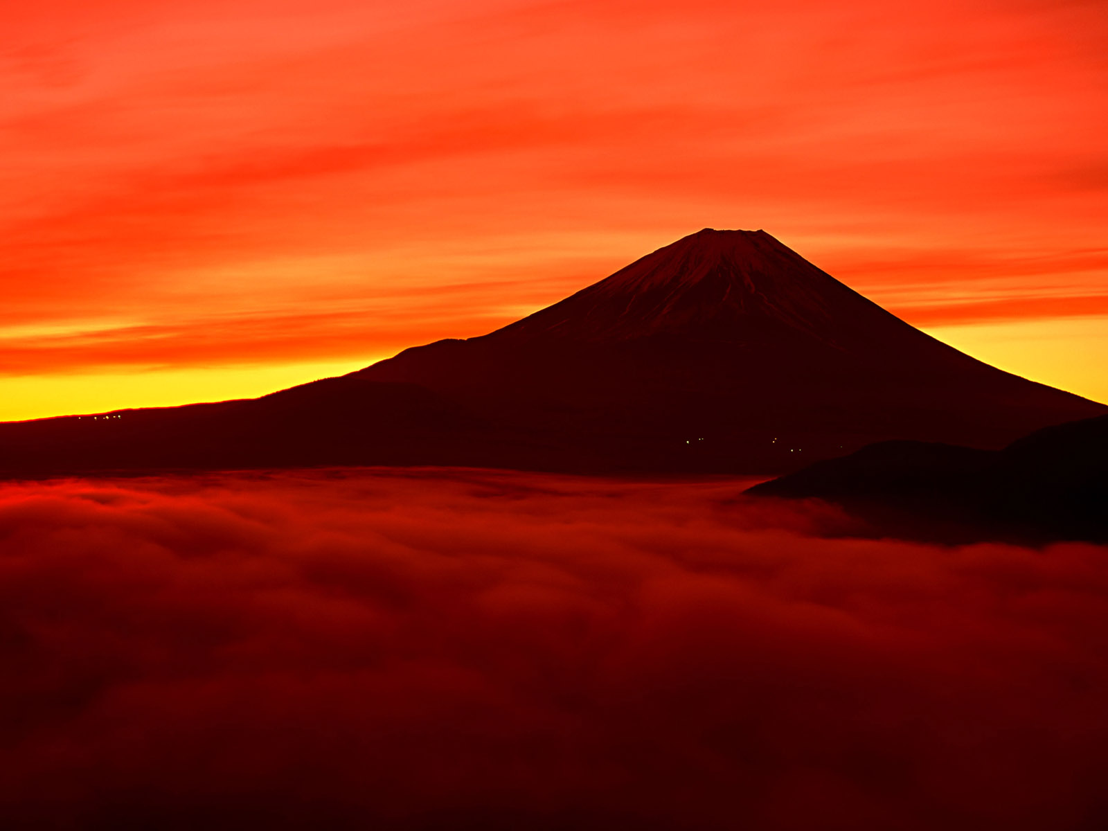 Mount Fuji In Evening Mountain Wallpaper