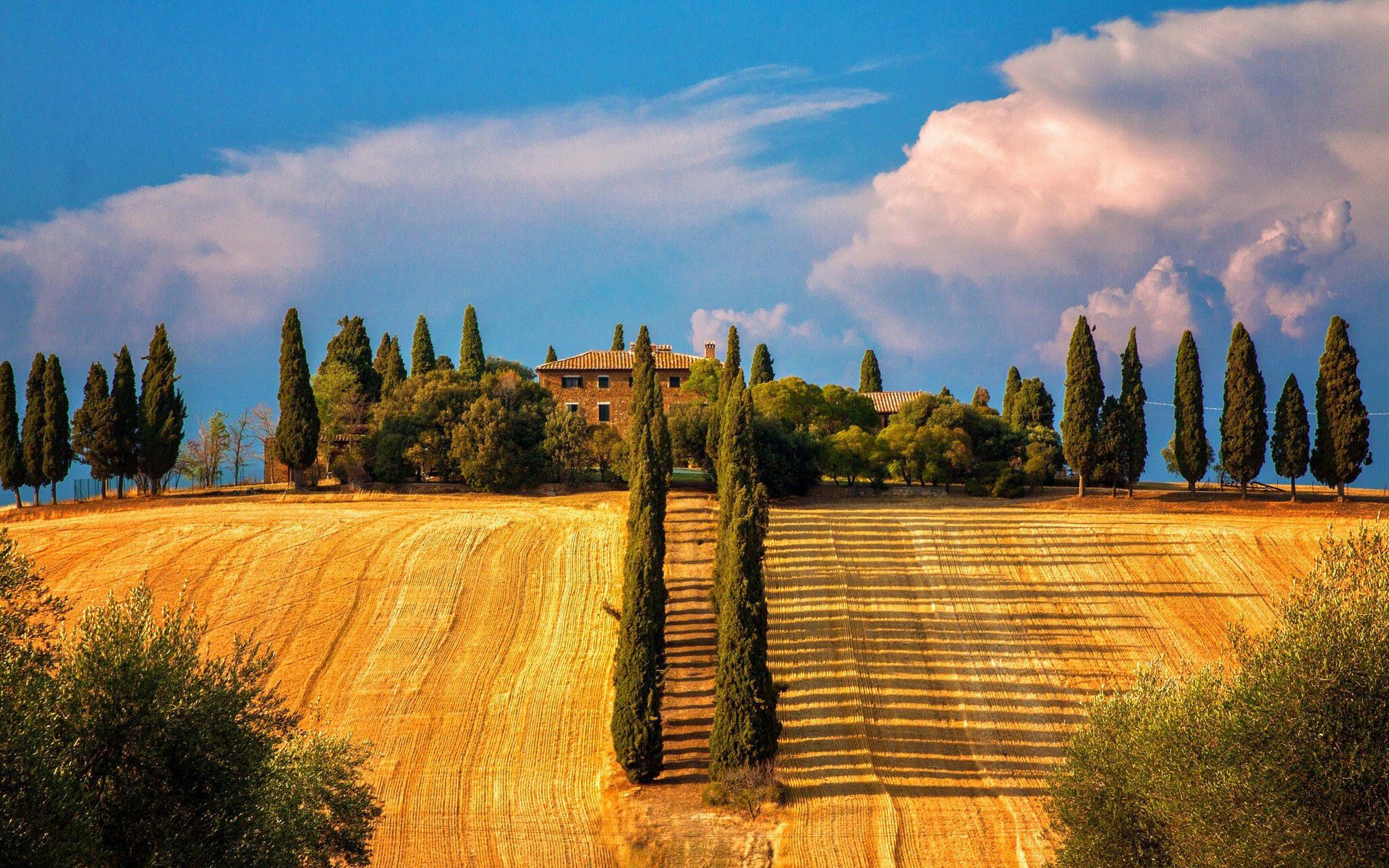 Tuscany Desktop Wallpaper