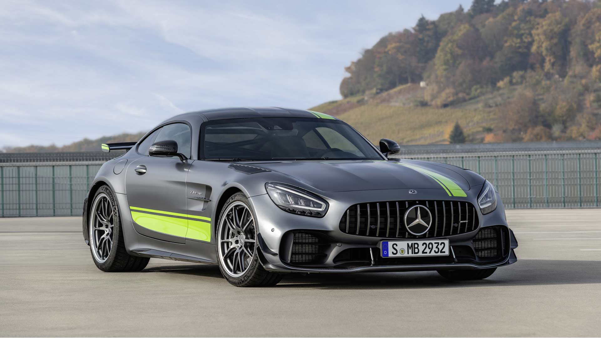 Mercedes Amg Gtr Wallpaper