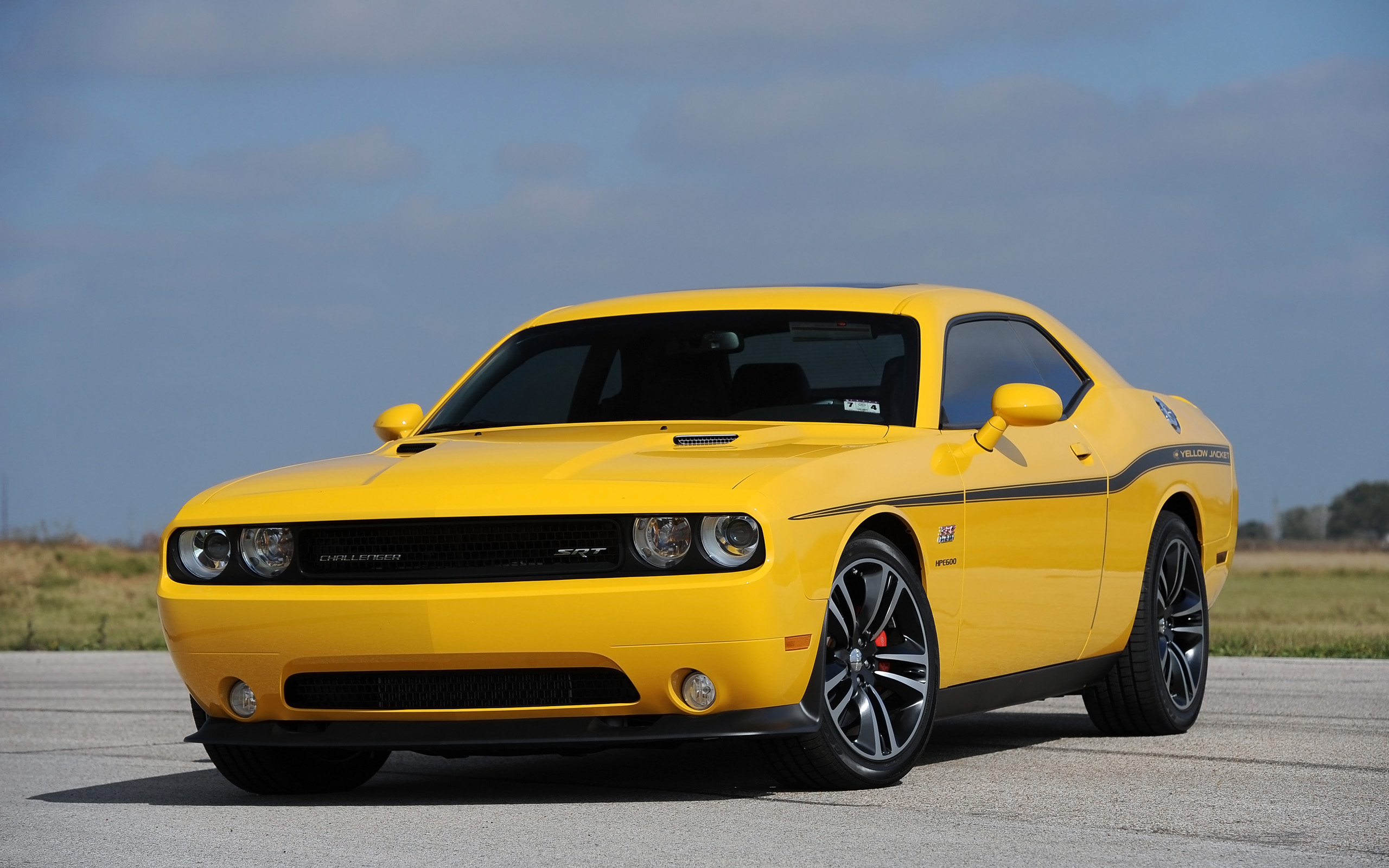 Dodge Challenger Srt8 Hpe600 By Hennessey