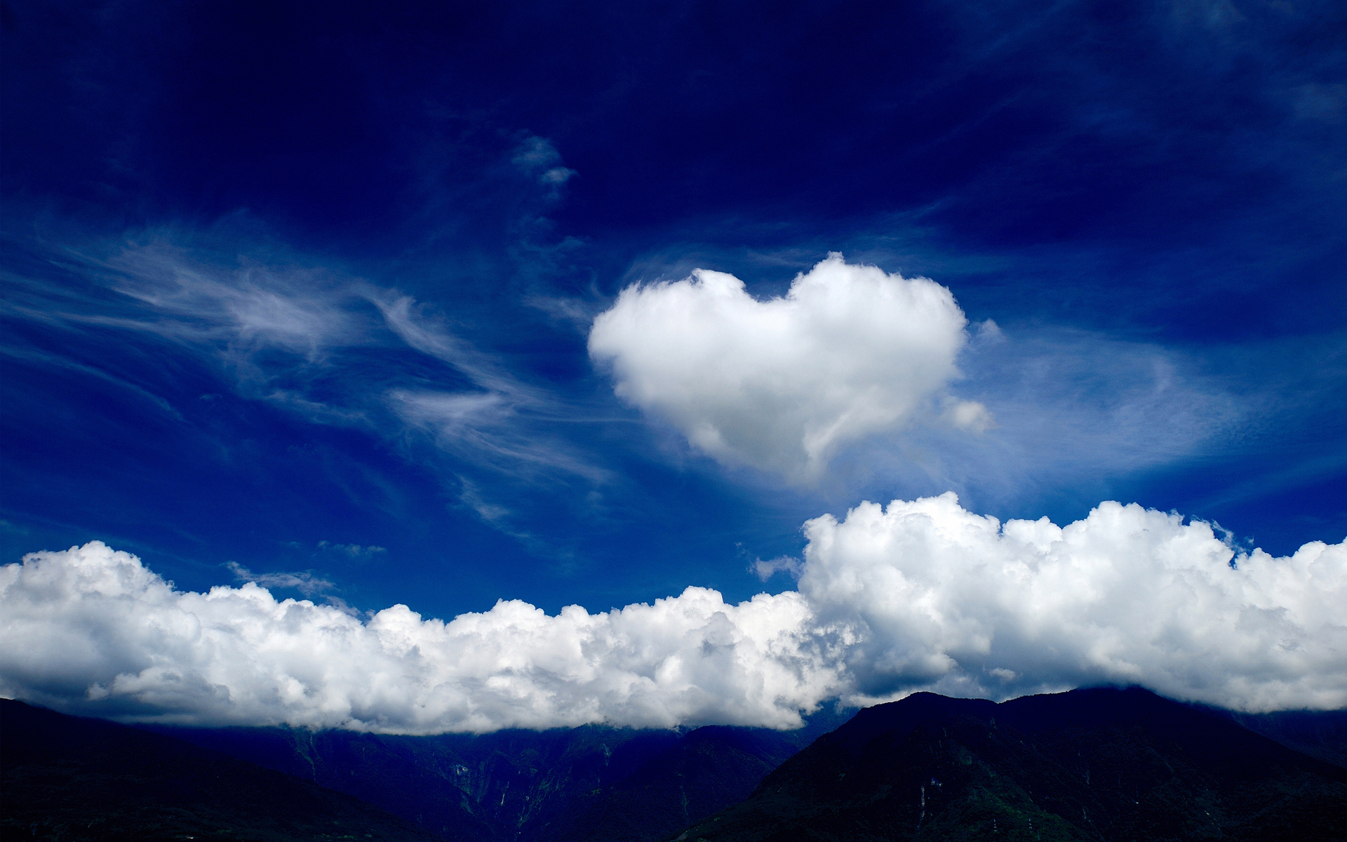 clouds love romance mood heart wallpaper background