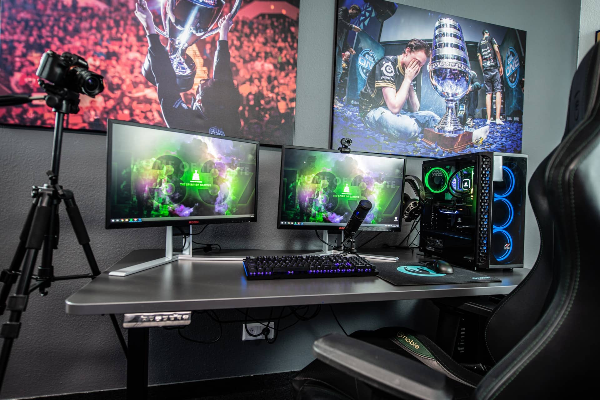Gaming Setup Smooth Experience Image1 Wallpaper