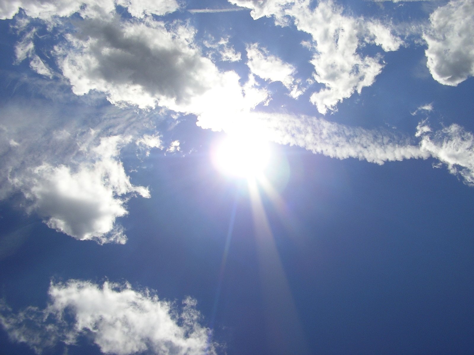 Sole Photo Wallpaper