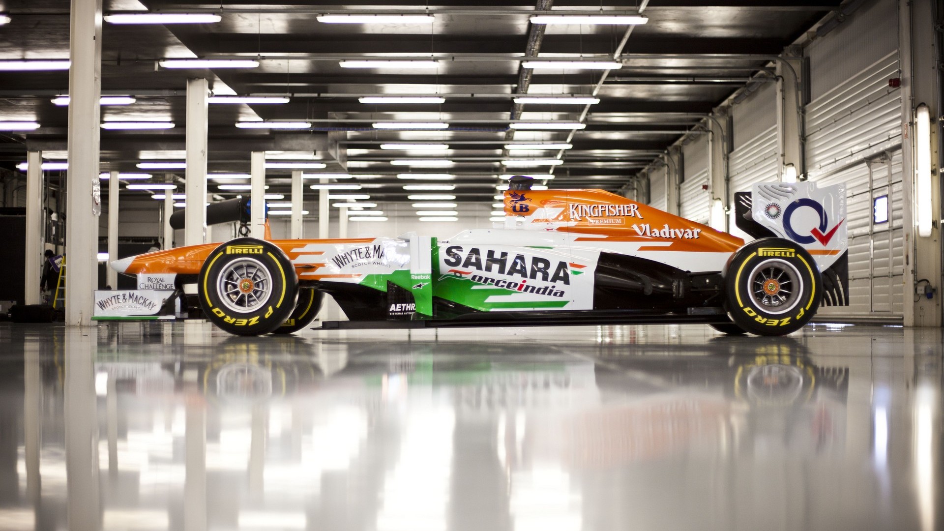 HD Pictures Launch Force India Vjm06 F1 Car