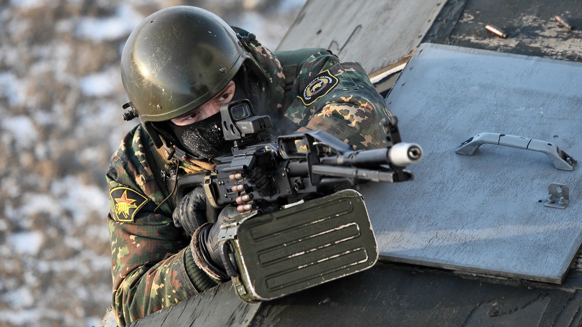 PKP Pecheneg Machine Guns Guns Weapons Spetsnaz Russian Army Soldiers