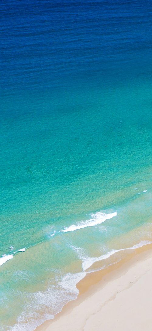 Beach Wallpaper For Phone With Blue Wave In Close Up HD