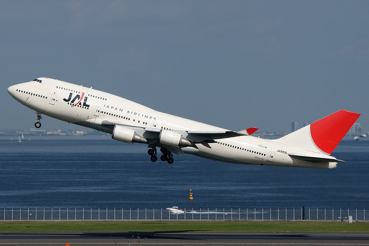 Jumbo Jet Boeing Of Japan Airlines Aircraft Wallpaper