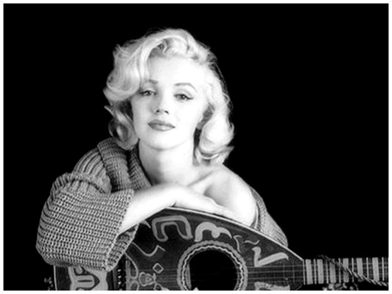 35 Marilyn Monroe Quotes Wallpapers On Wallpapersafari