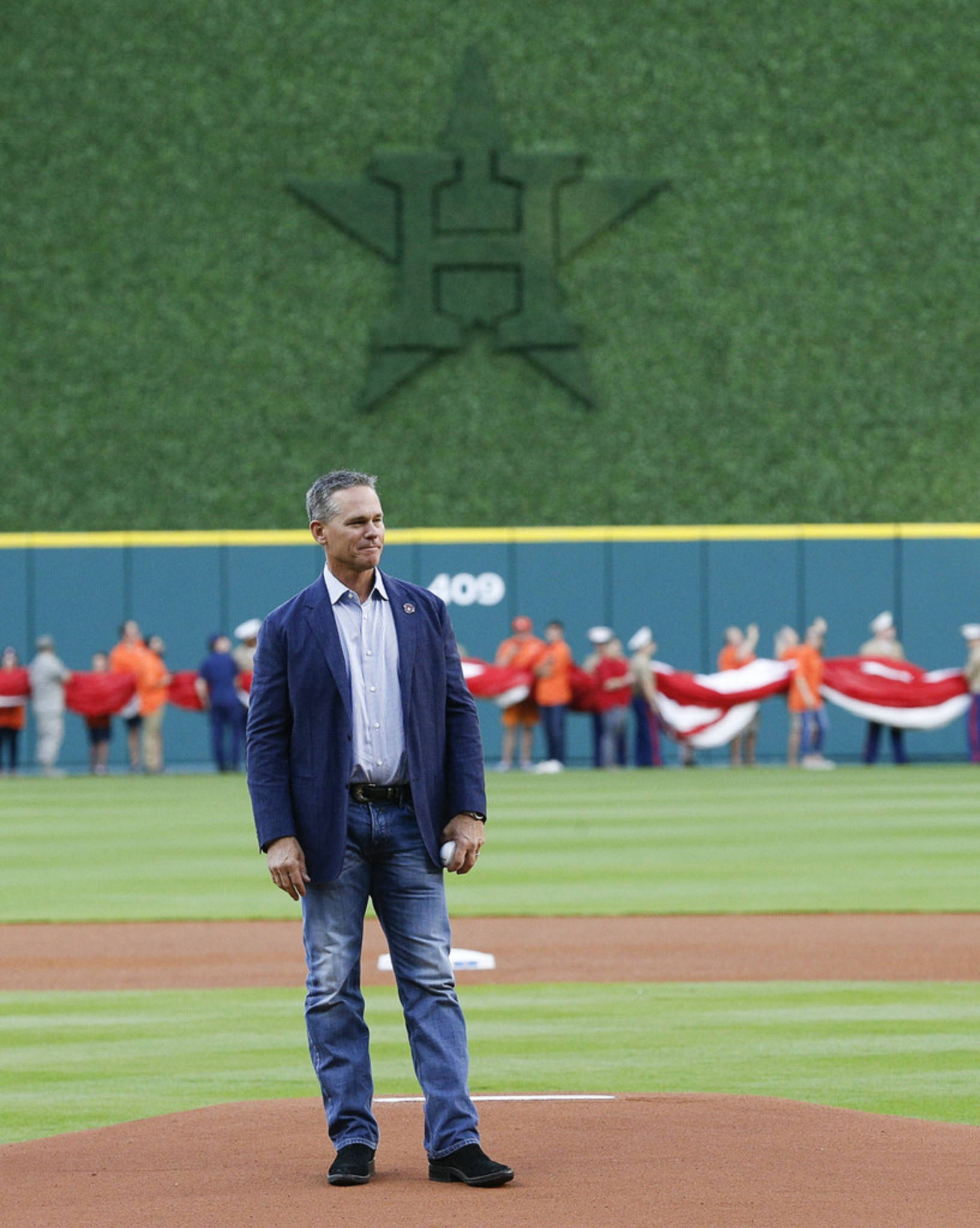 Craig Biggio On Pitcher S Mound Wallpaper