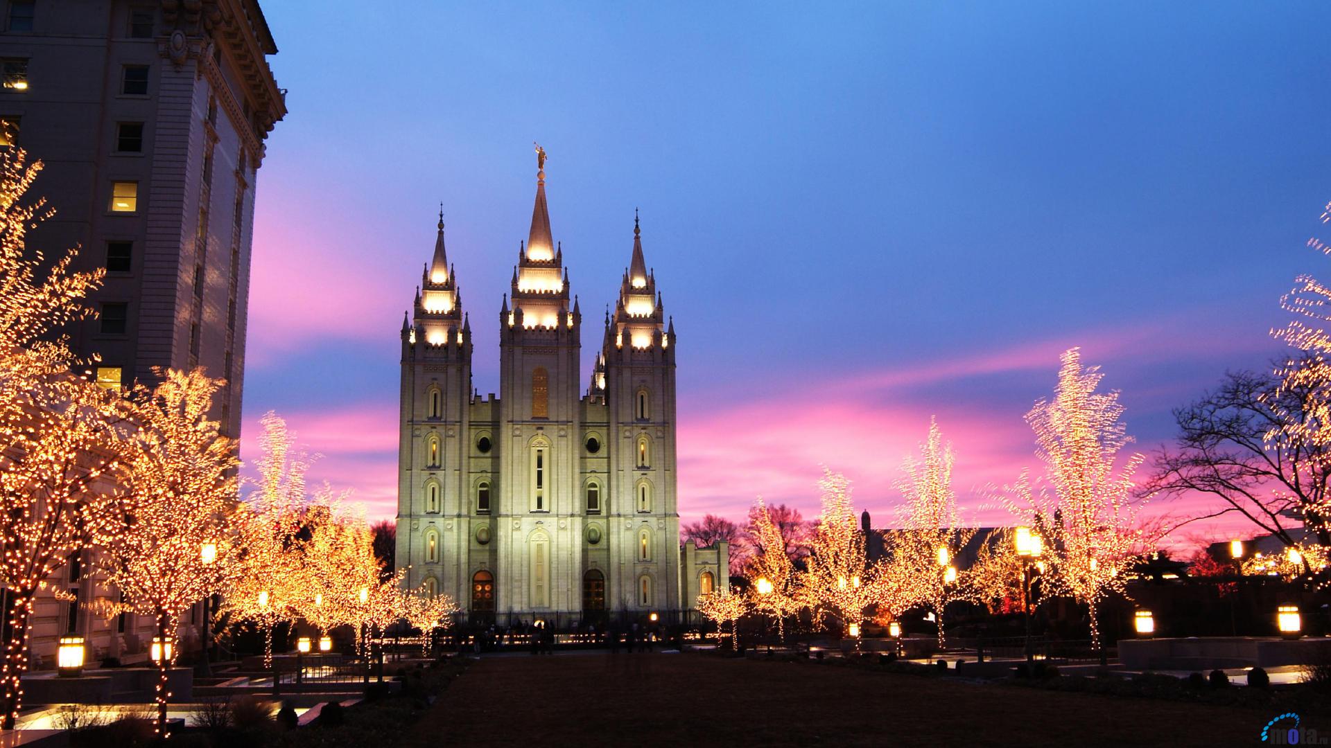  Download wallpaper Mormon Temple at Christmas Salt Lake City Utah 1920x1080
