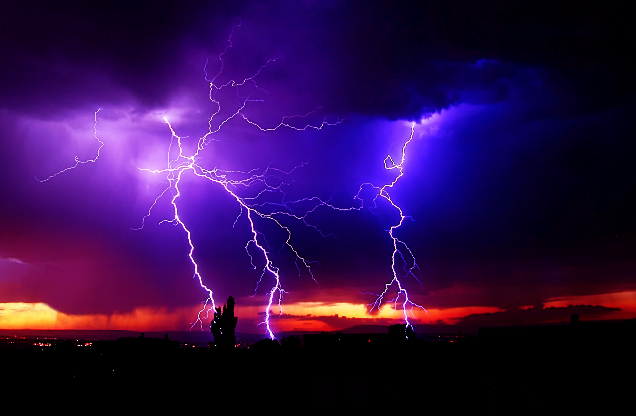 50+] Cool Lightning Wallpapers - WallpaperSafari