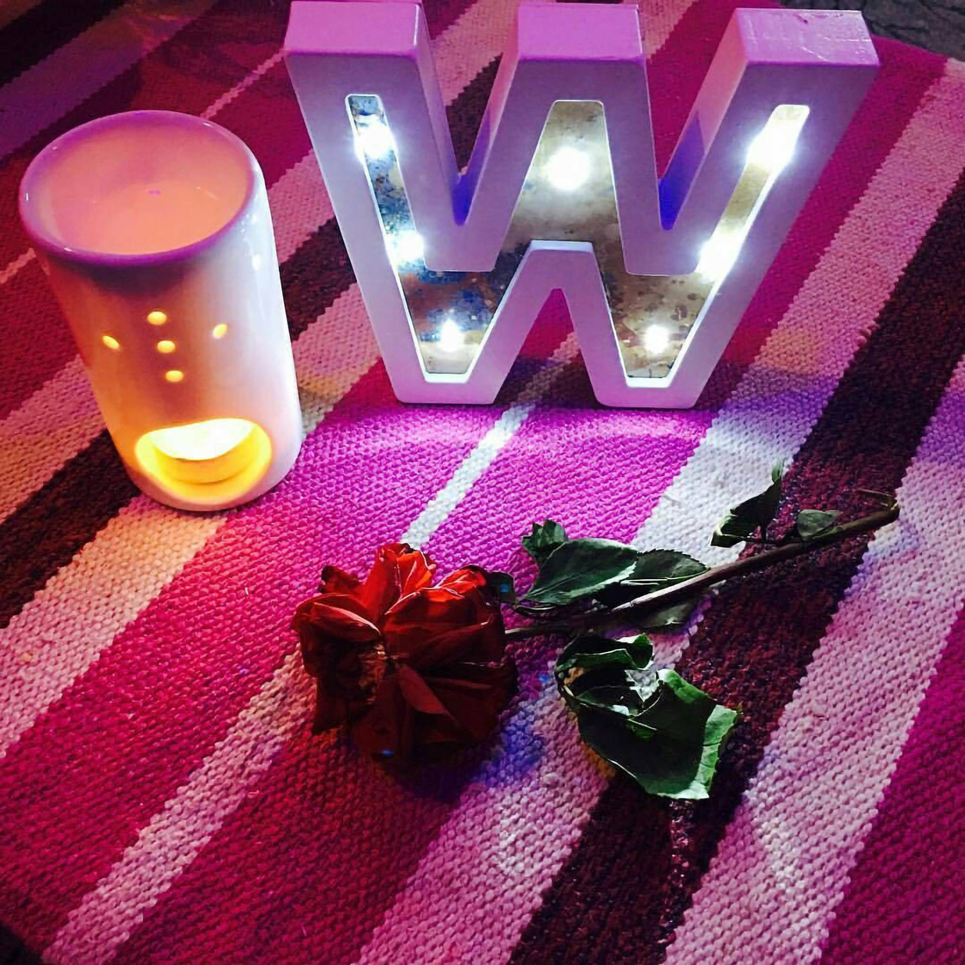 Letter W Wallpaper