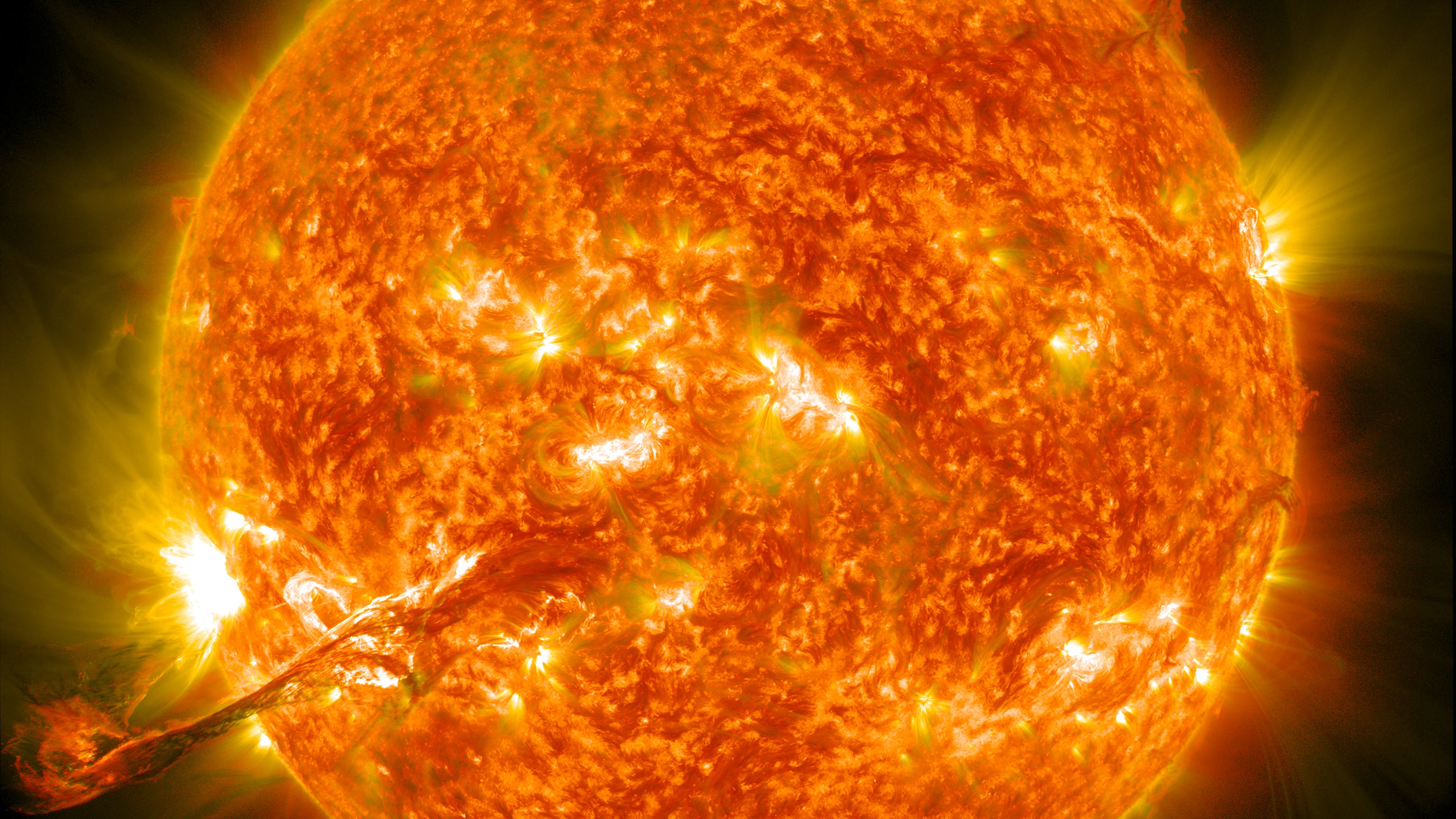 Sun Through Nasa Eyes HD Wallpaper 4k