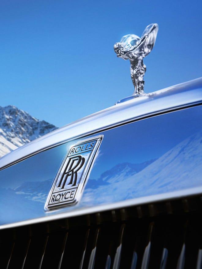 Rolls Royce Will Build Offroading Suv