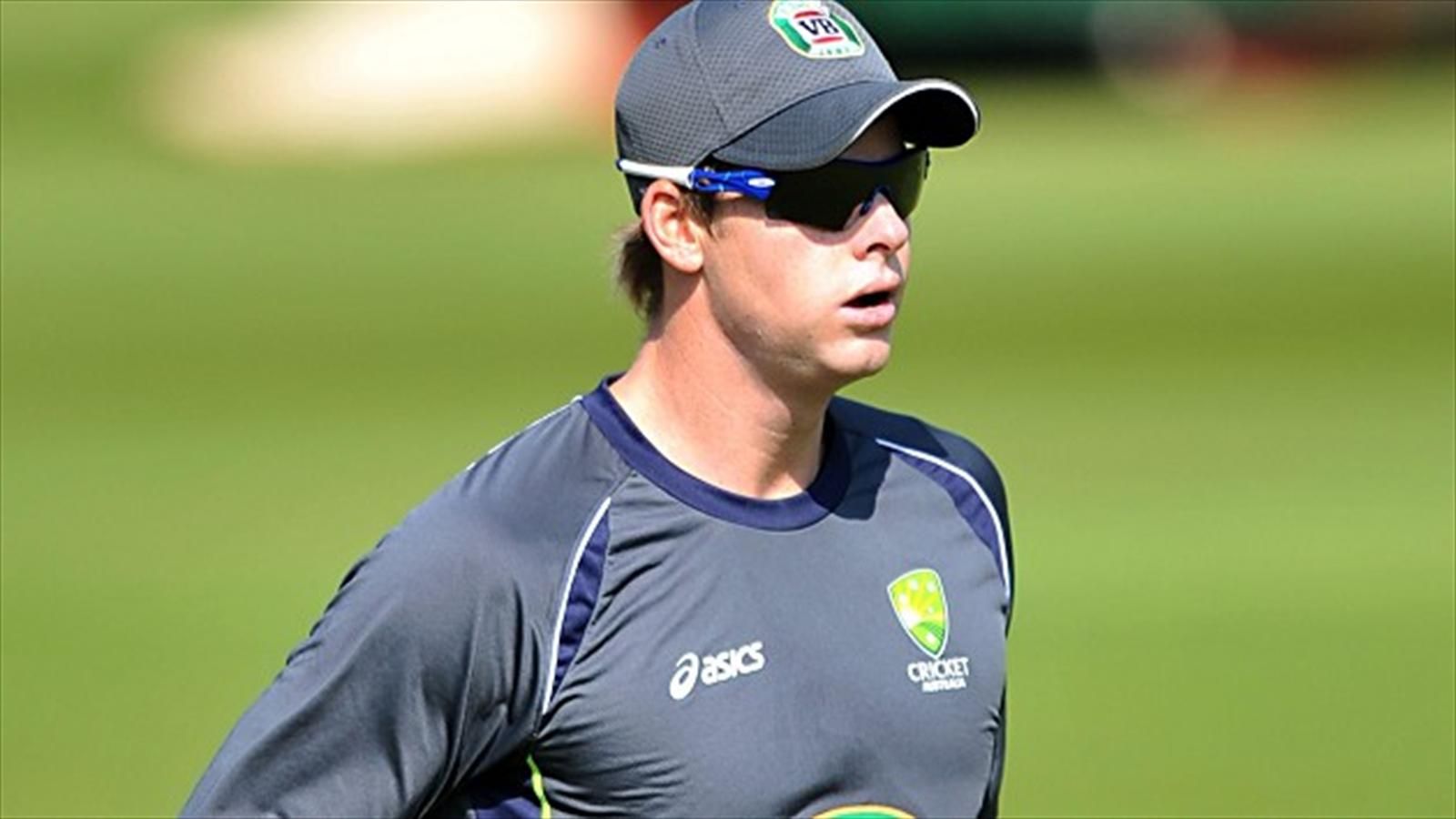 Smith Hits Maiden Ton Australia Thrash Pakistan In First