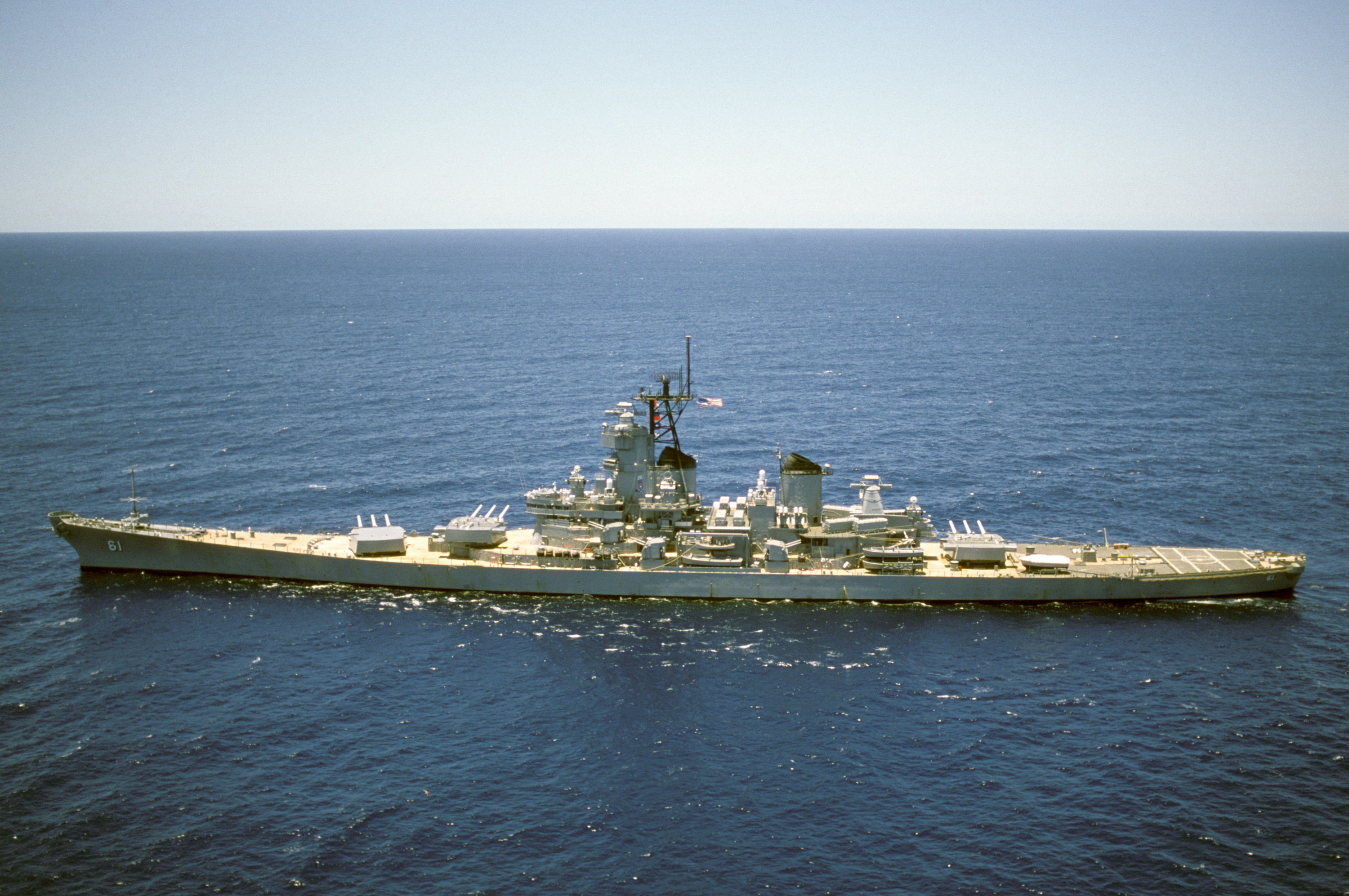 Ocean Battleship Vehicles Uss Iowa HD Wallpaper Nature Landscapes