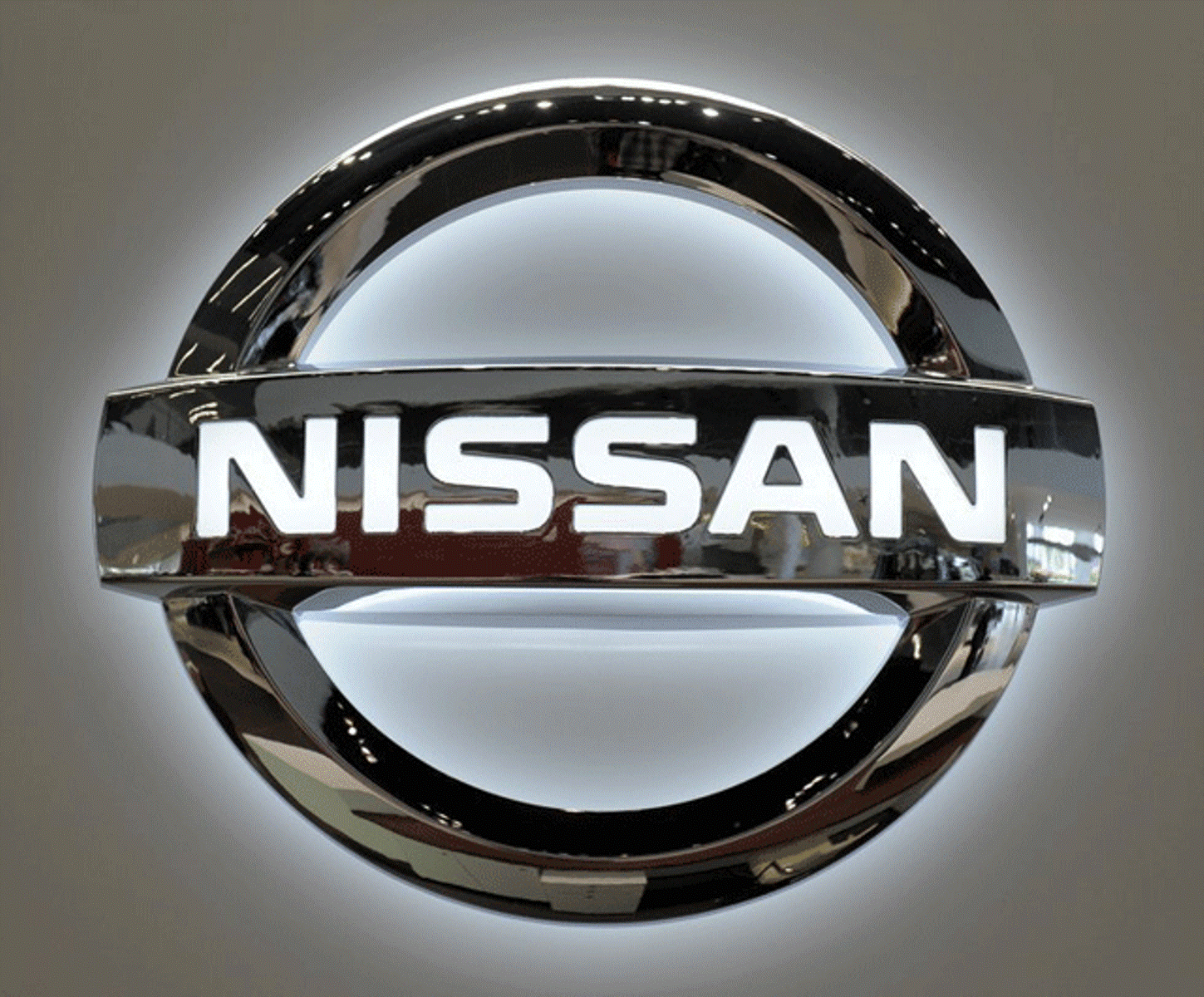 Nissan Logo Wallpaper