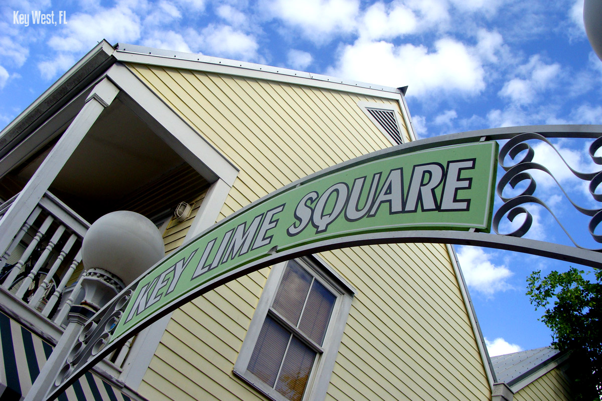 Key West House Wallpaper Lime Square In