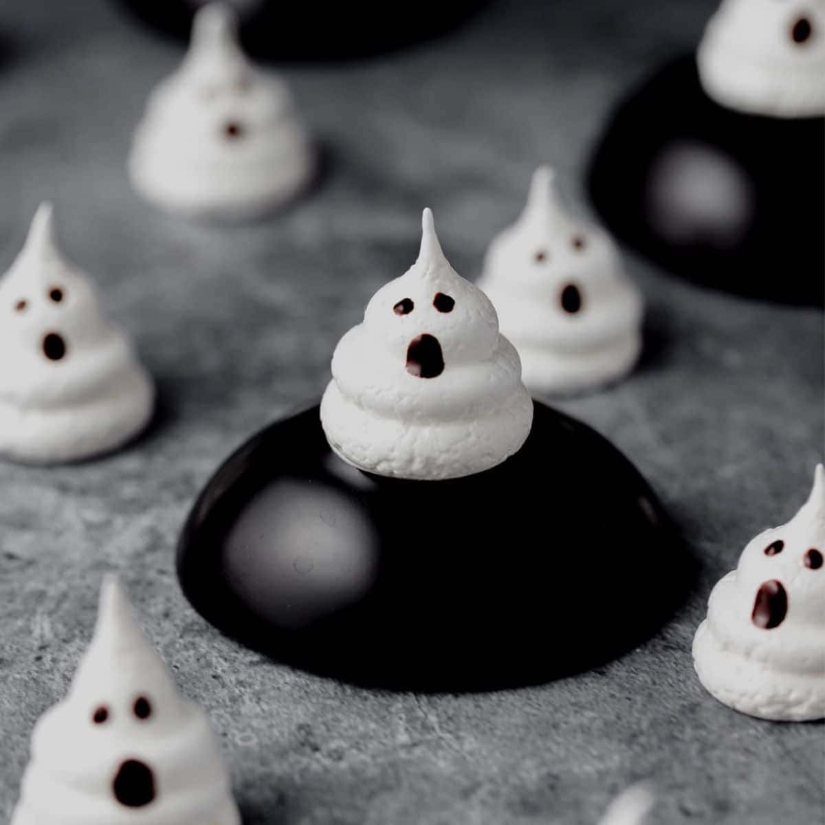 A Sweet And Delightful Meringue Dessert Wallpaper