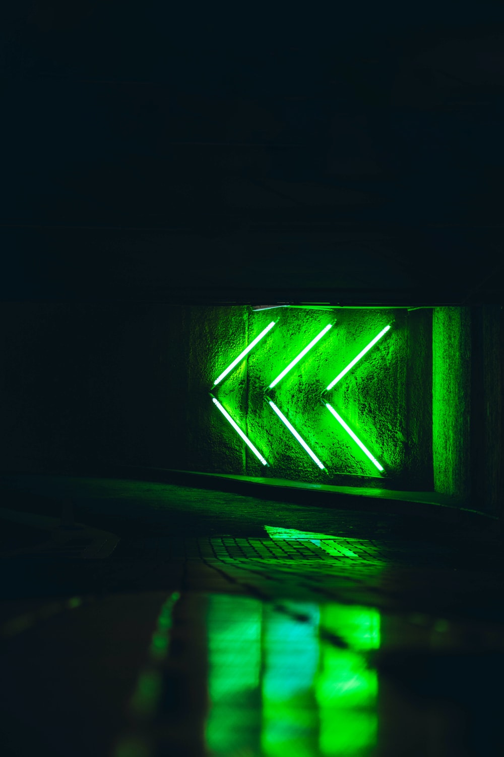 Green Neon Pictures HD Image